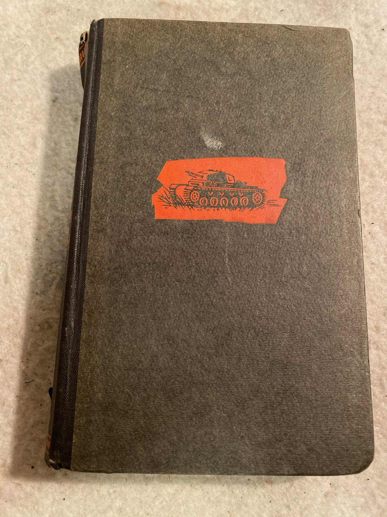RARE WW2 GERMAN PANZER ASSAULT BOOK: RARE WW2 GERMAN PANZER ASSAULT BOOK. HAS A FEW PICTURES IN THE BOOK. A GREAT BOOK ON THE PANZER TANK ASSAULTS. A GREAT ADDITION TO YOUR COLLECTION.
