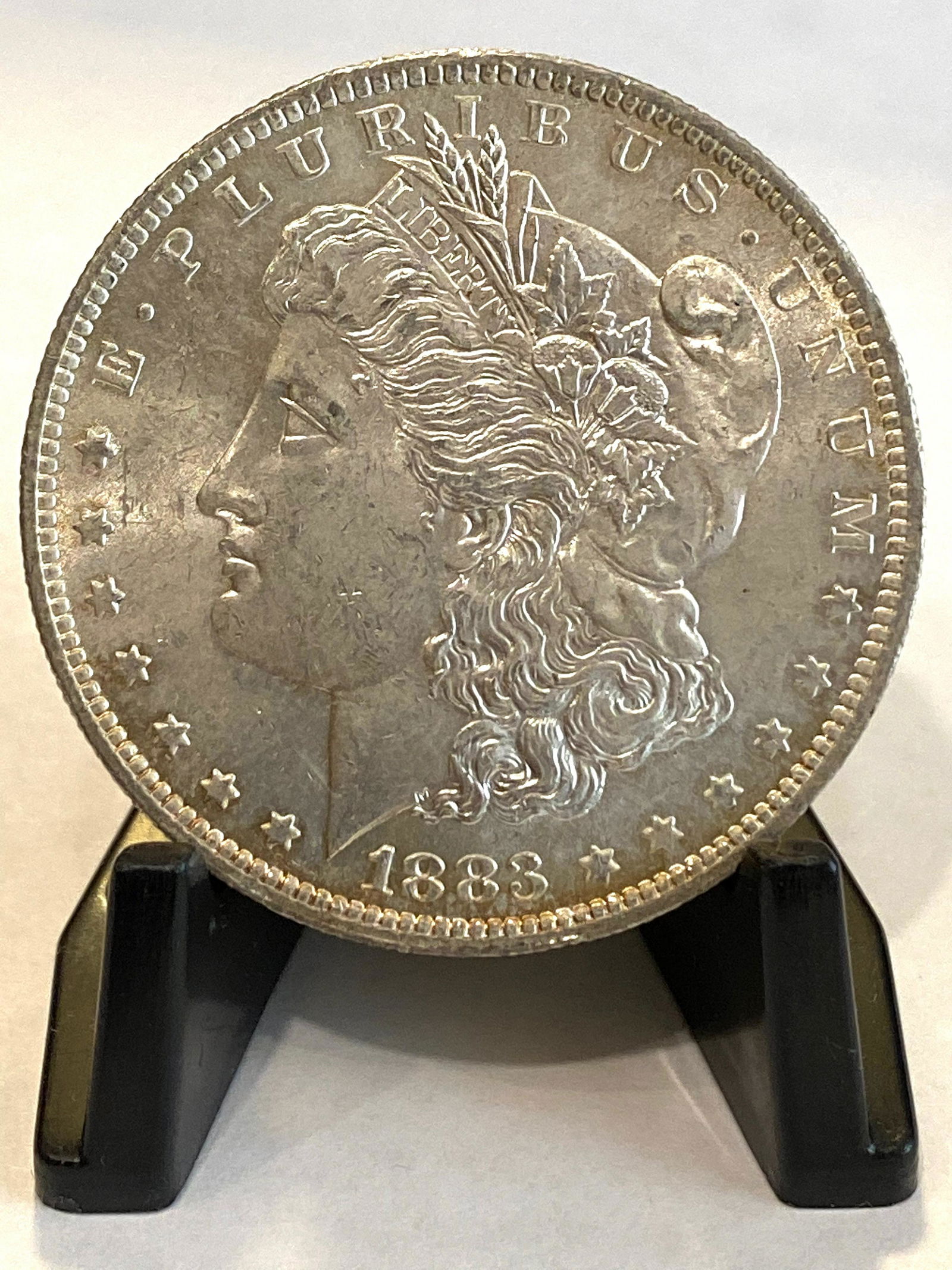 1883-O MORGAN 1 OZ SILVER DOLLAR (1 of 2)