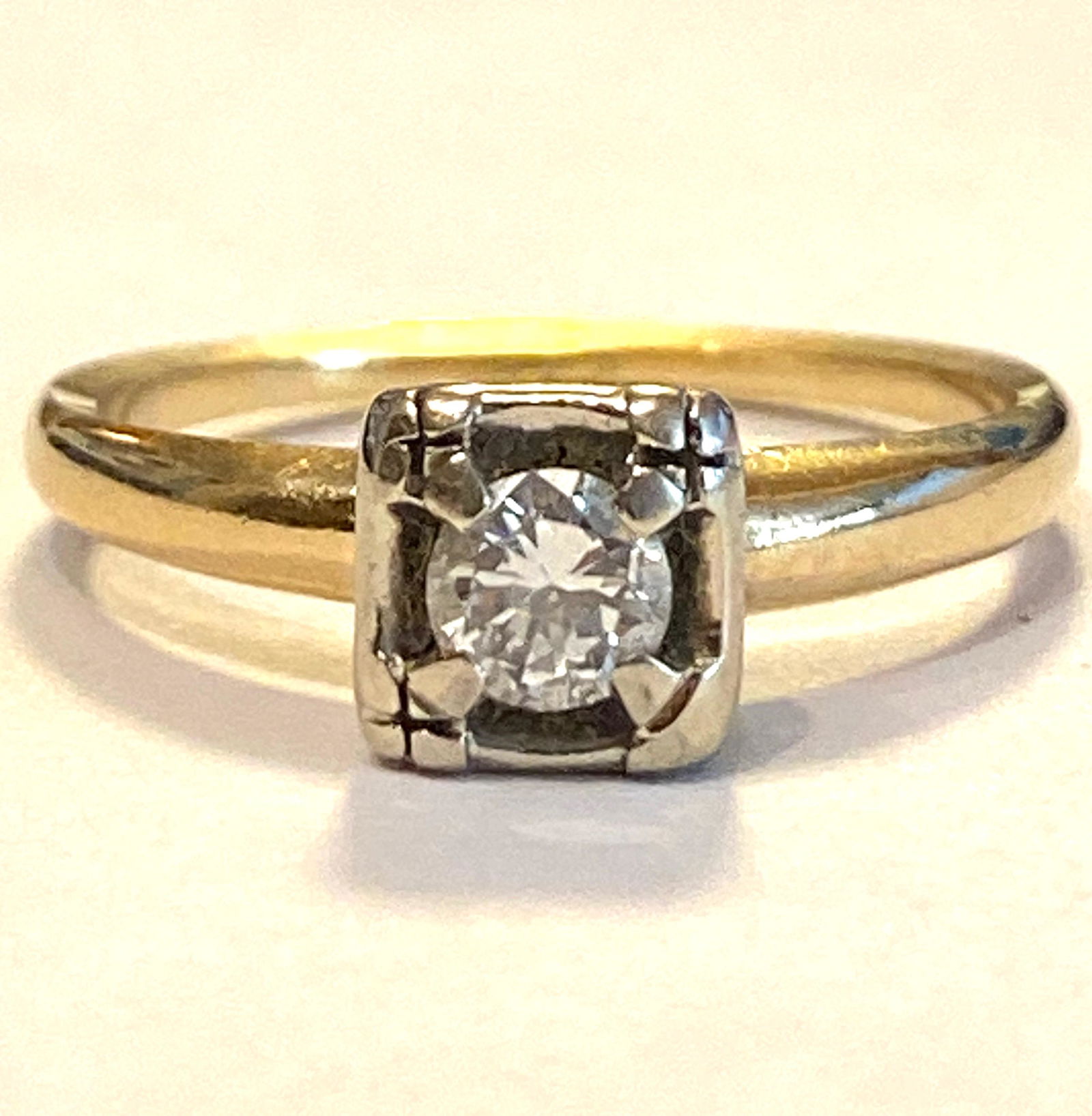 ANTIQUE 14K GOLD 0.25 CT SI, G DIAMOND RING (1 of 2)