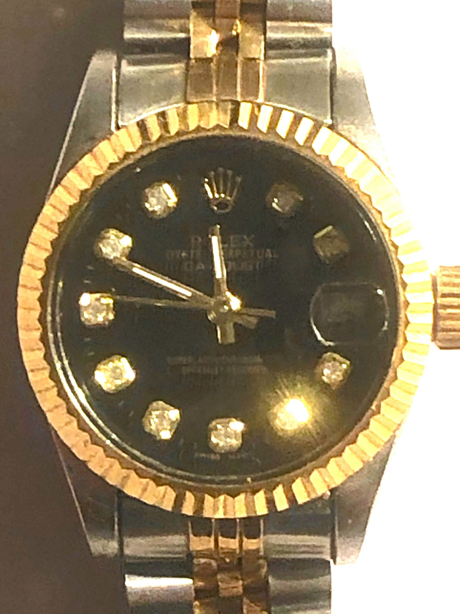 ROLEX DATEJUST OYSTER PERPETUAL LADIES WATCH: ROLEX DATEJUST OYSTER PERPETUAL LADIES WATCH. POSSIBLE REPRO? WE AREN'T SURE. PLEASE VIEW PICTURES. A GREAT ADDITION TO YOUR WATCH COLLECTION.