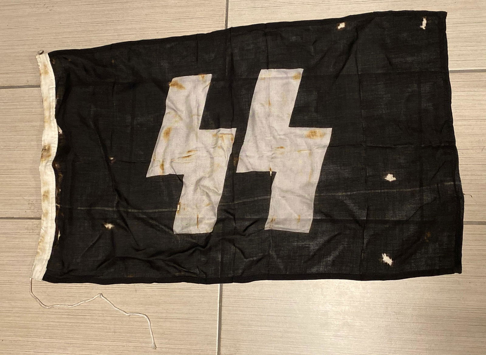 SCARCE WW2 GERMAN WAFFEN SS FLAG - Jan 06, 2020 | Rare Treasures in PA