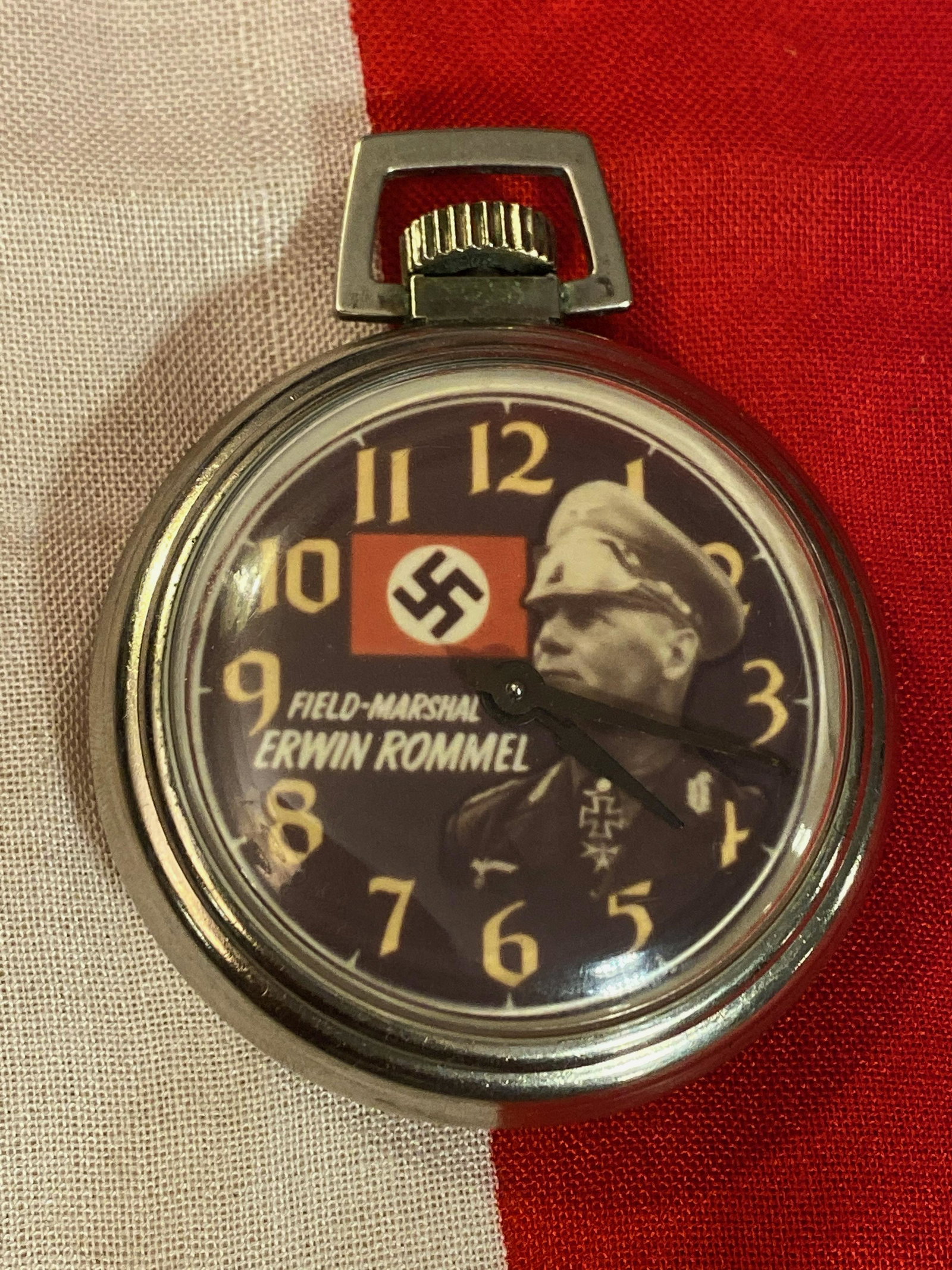 WW2 GERMAN FIELD-MARSHAL ERWIN ROMMEL POCKET WATCH: WW2 GERMAN FIELD-MARSHAL ERWIN ROMMEL POCKET WATCH. IN GOOD OVERALL SHAPE AND CONDITION. MIGHT NEED TO BE SERVICED. A GREAT DISPLAY PIECE TO ADD TO YOUR WW2 GERMAN ARTIFACTS COLLECTION.