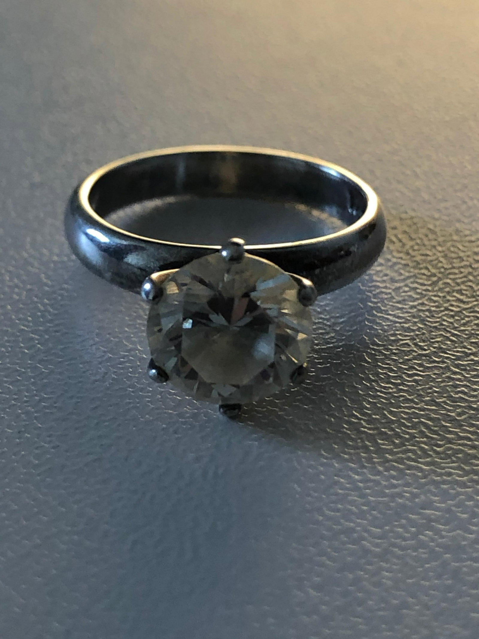 VINTAGE LADIES STERLING SILVER WEDDING RING: VINTAGE LADIES STERLING SILVER WEDDING RING