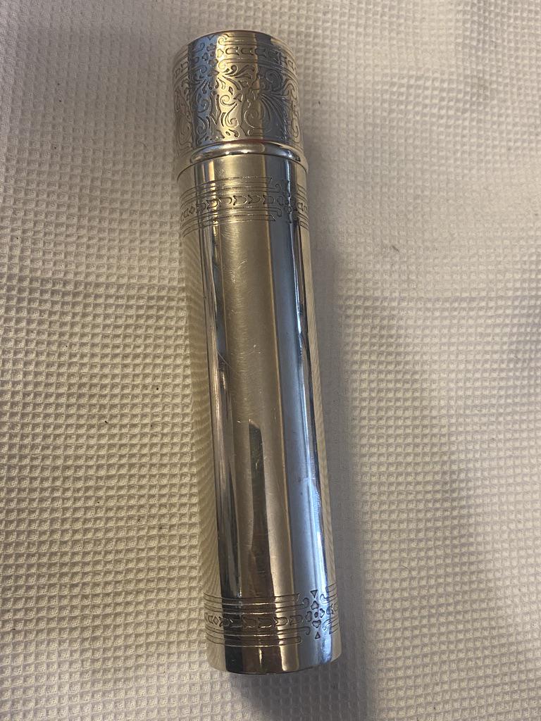 TIFFANY & CO STERLING SILVER CIGAR HOLDER: TIFFANY & CO STERLING SILVER CIGAR HOLDER. IN GOOD OVERALL MINT CONDITION. PLEASE VIEW PICTURES!