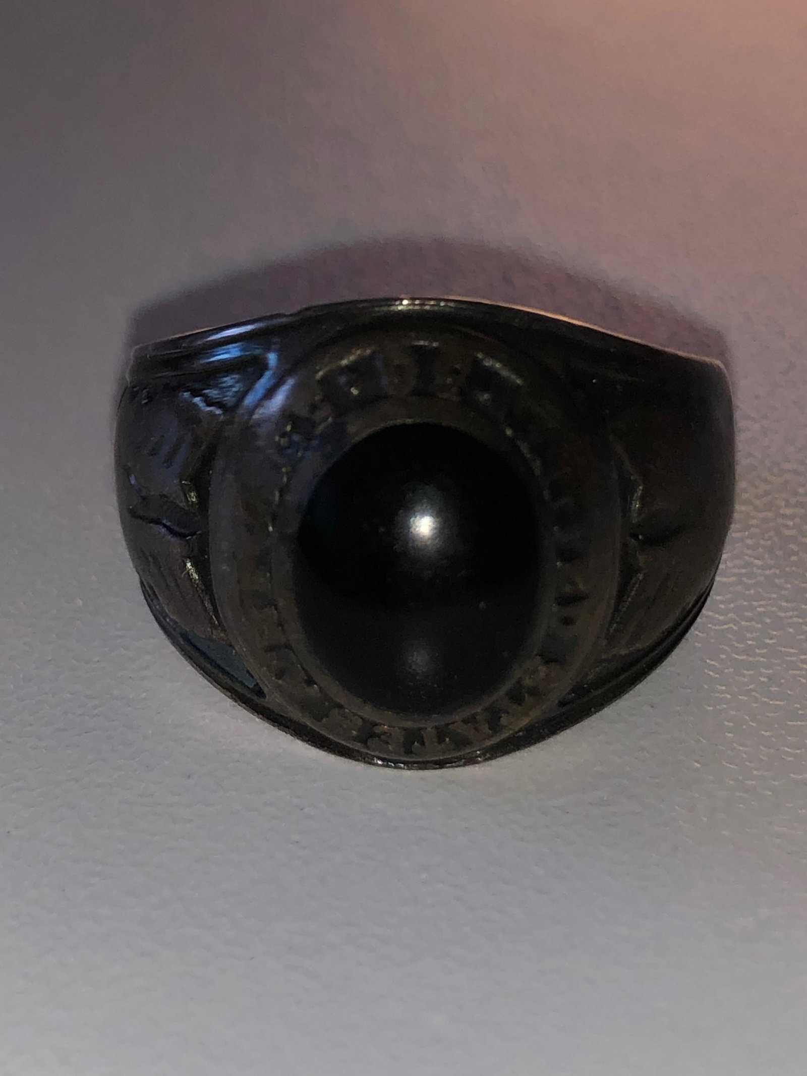 ANTIQUE STERLING SILVER CLASS RING: ANTIQUE STERLING SILVER CLASS RING