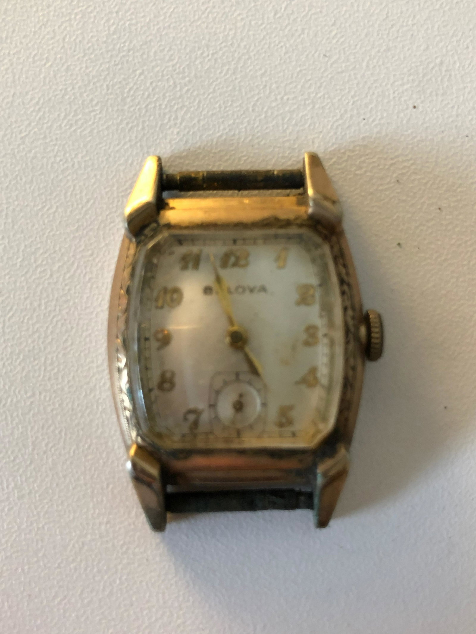 ANTIQUE BULOVA WATCH: ANTIQUE BULOVA WATCH. A GREAT ADDITION TO YOUR COLLECTION.