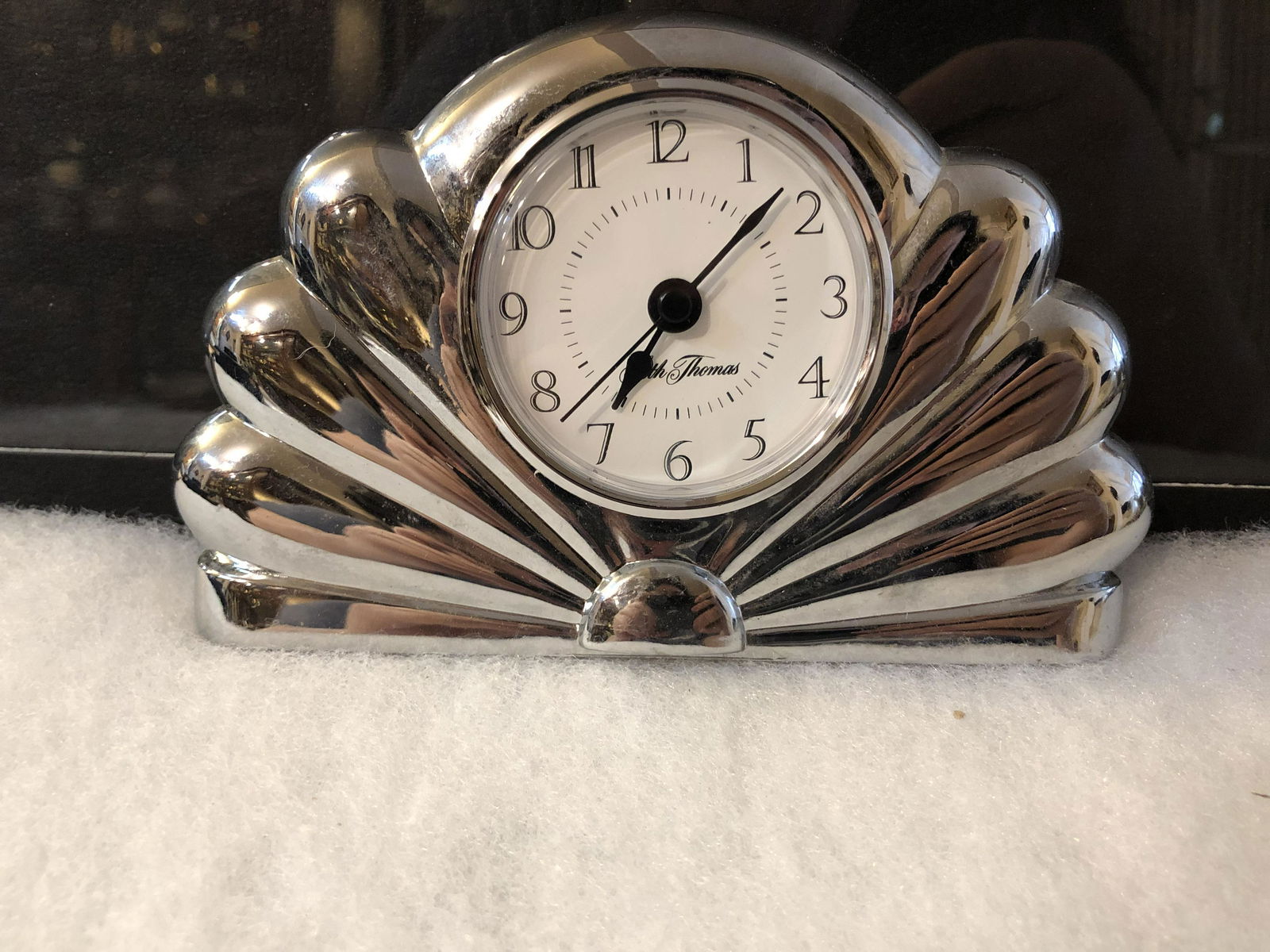 VINTAGE SETH THOMAS DESK CLOCK: VINTAGE SETH THOMAS DESK CLOCK