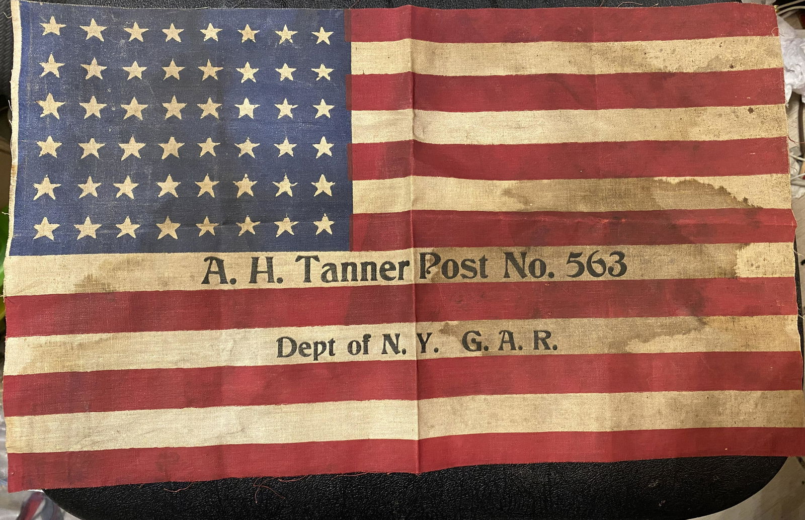 RARE CIVIL WAR NY GAR VETERANS 48 STAR FLAG: RARE CIVIL WAR NY GAR VETERANS 48 STAR FLAG. IN EXCELLENT OVERALL SHAPE AND CONDITION WITH A BEAUTIFUL OVERALL PATINA. PLEASE VIEW PICTURES FOR MEASUREMENTS. A GREAT FIND AND AN EXCELLENT ADDITION TO