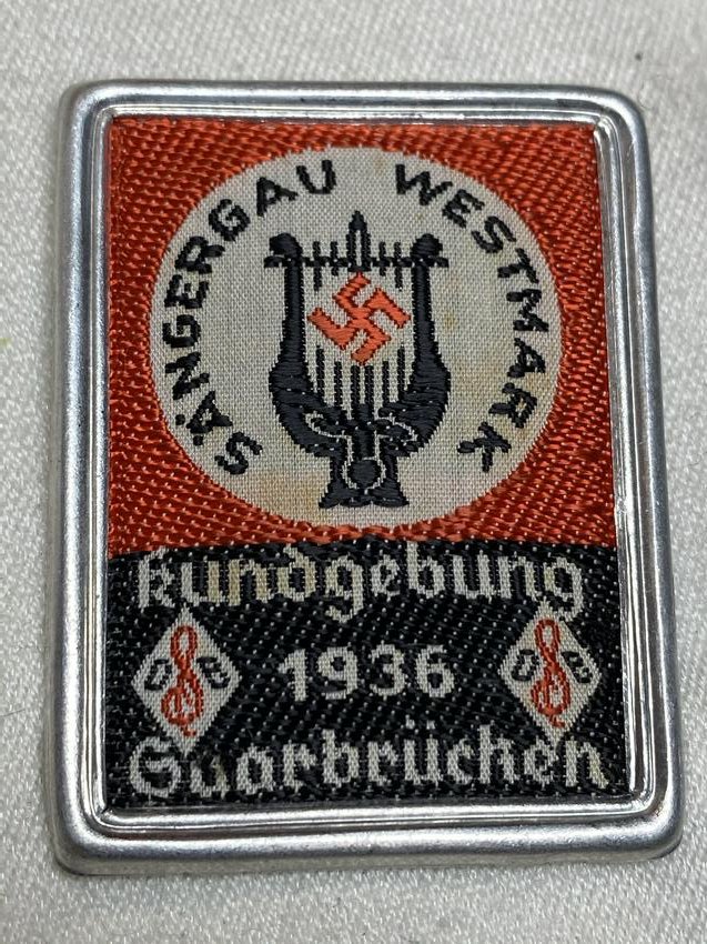 WW2 GERMAN SINGING SOCIETY TINNIE GAU WESTMARK 1936: WW2 GERMAN SINGING SOCIETY TINNIE GAU WESTMARK 1936. IN MINT OVERALL SHAPE AND CONDITION WITH A BEAUTIFUL OVERALL PATINA. A GREAT FIND AND AN EXCELLENT ADDITION TO YOUR COLLECTION.
