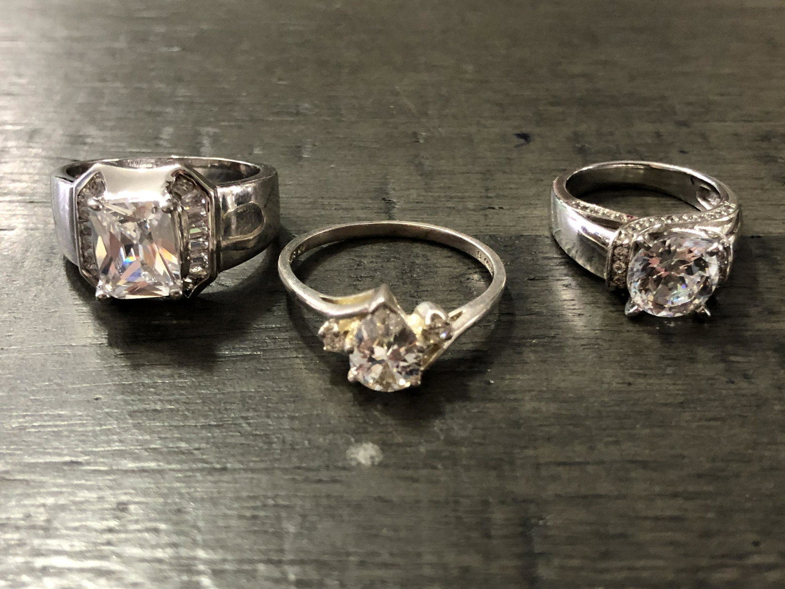 LOT OF (3) STERLING SILVER WEDDING RINGS: LOT OF (3) STERLING SILVER WEDDING RINGS. IN EXCELLENT SHAPE AND CONDITION. A GREAT FIND!!
