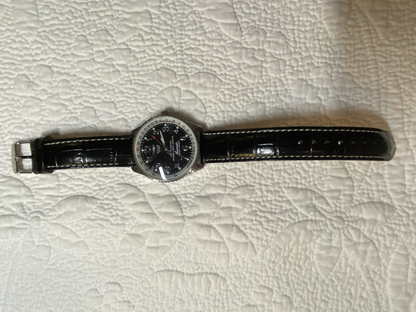 BREITLING NAVITIMER CHRONOGRAPH WRISTWATCH -: BREITLING NAVITIMER CHRONOGRAPH WRISTWATCH - UNAUTHENTICATED. MIGHT NEED SERVICING. PLEASE VIEW ALL PICTURES.