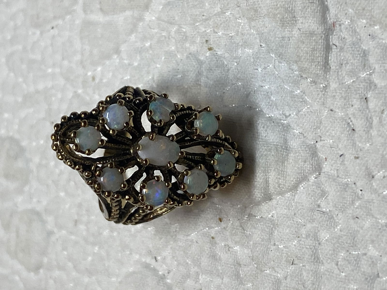 ANTIQUE VICTORIAN GOLD OPAL RING JEWELRY - UNTESTED: ANTIQUE VICTORIAN GOLD OPAL RING JEWELRY - UNTESTED. A GRET FIND AND AN EXCELLENT ADDITION TO YOUR COLLECTION.