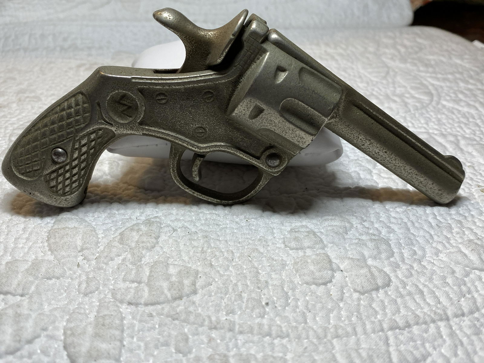VINTAGE TOY CAP GUN: VINTAGE TOY CAP GUN