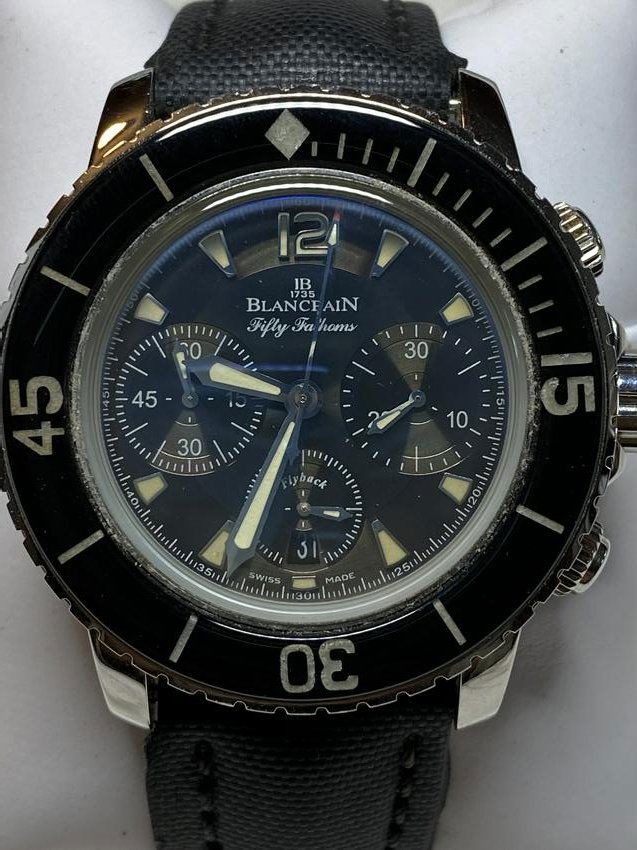 BLANCPAIN FIFTY FANTHOMS MENS WATCH: BLANCPAIN FIFTY FANTHOMS MENS WATCH. SOLD AS FOUND - UNAUTHENTICATED. THIS WATCH WORKS AND KEEPS TIME BUT NOT SURE OF THE EXACT ACCURACY. WATCH HAS NOT BEEN AUTHENTICATED. SOLD AS FOUND AT AN ESTATE C