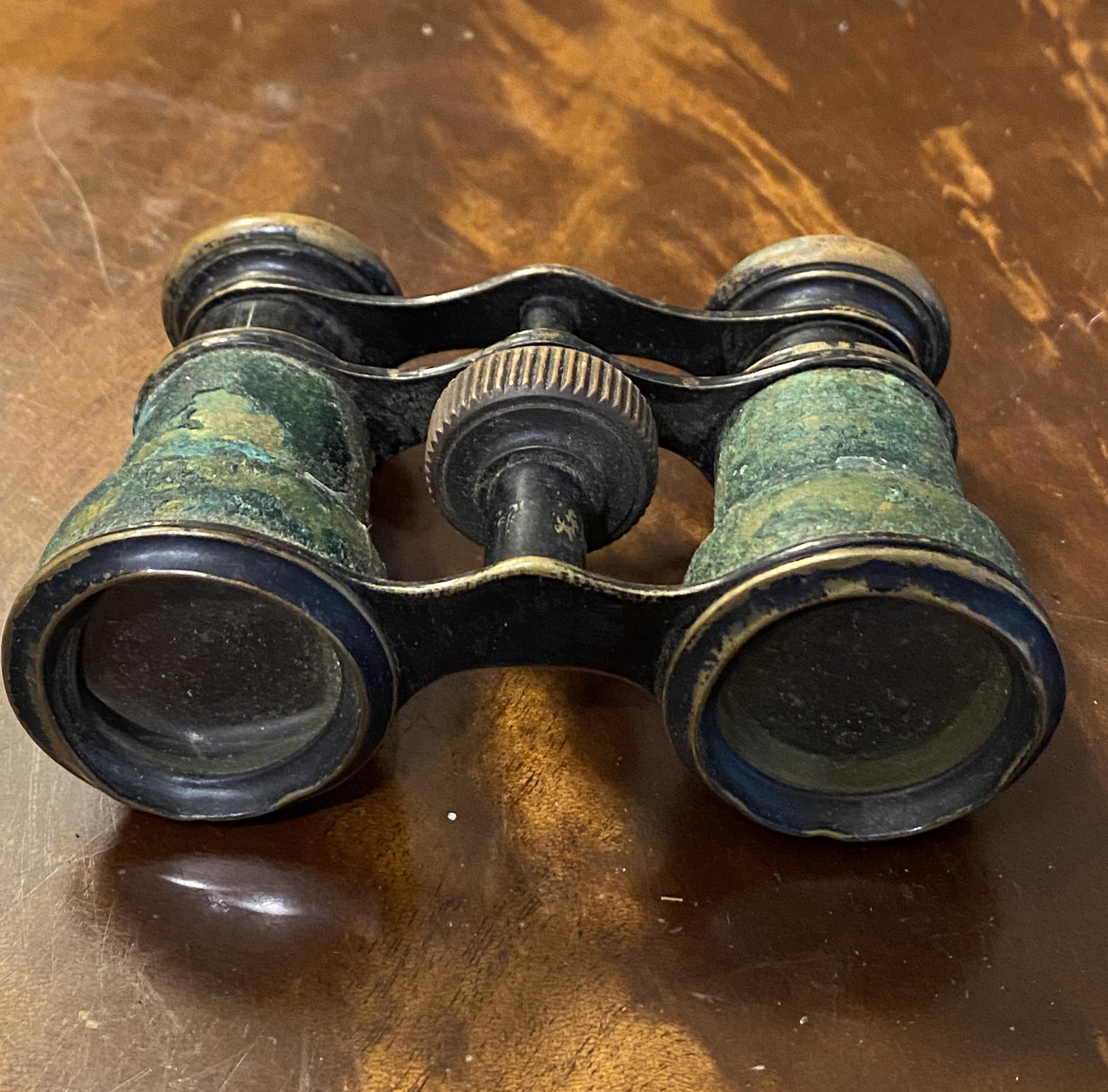 RARE CIVIL WAR OFFICERS SMALL POCKET BINOCULARS: RARE CIVIL WAR OFFICERS SMALL POCKET BINOCULARS. APPEARS TO BE IN GOOD SHAPE AND CONDITION. A GREAT FIND AND AN EXCELLENT ADDITION TO YOUR COLLECTION.