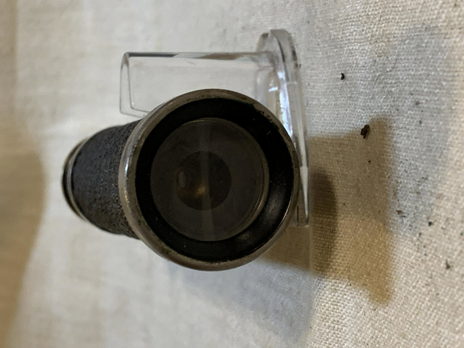 ANTIQUE MILITARY TELESCOPE WW1 ERA: ANTIQUE MILITARY TELESCOPE WW1 ERA. PLEASE VIEW ALL DETAILED PICTURES. A GREAT FIND AND AN EXCELLENT ADDITION TO YOUR COLLECTION.