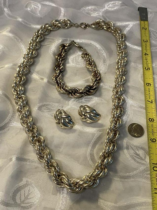 5.25 OZ OF STERLING SILVER LADIES DESIGNER JEWELRY SET (1 of 6)