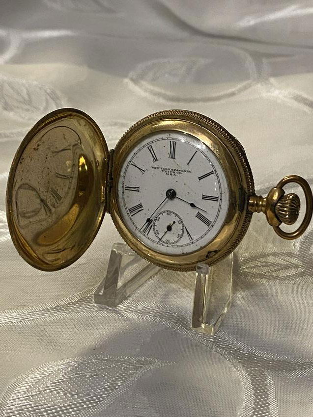 ANTIQUE NY STANDARD WATCH CO. POCKET WATCH W/STICKER (1 of 6)