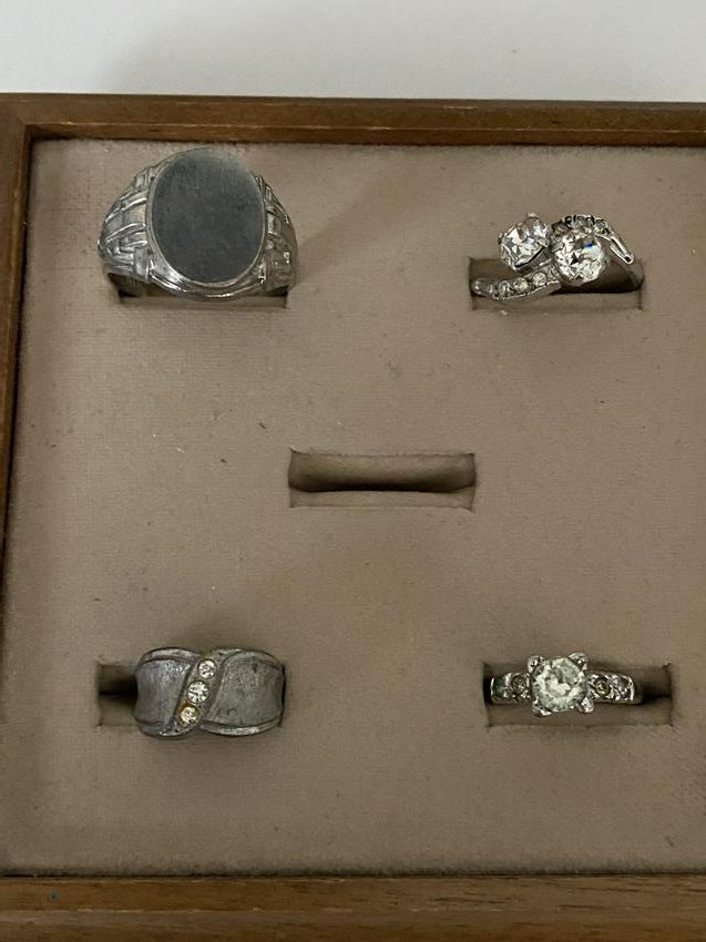 LOT OF (4) STERLING SILVER, ETC RINGS (1 of 2)