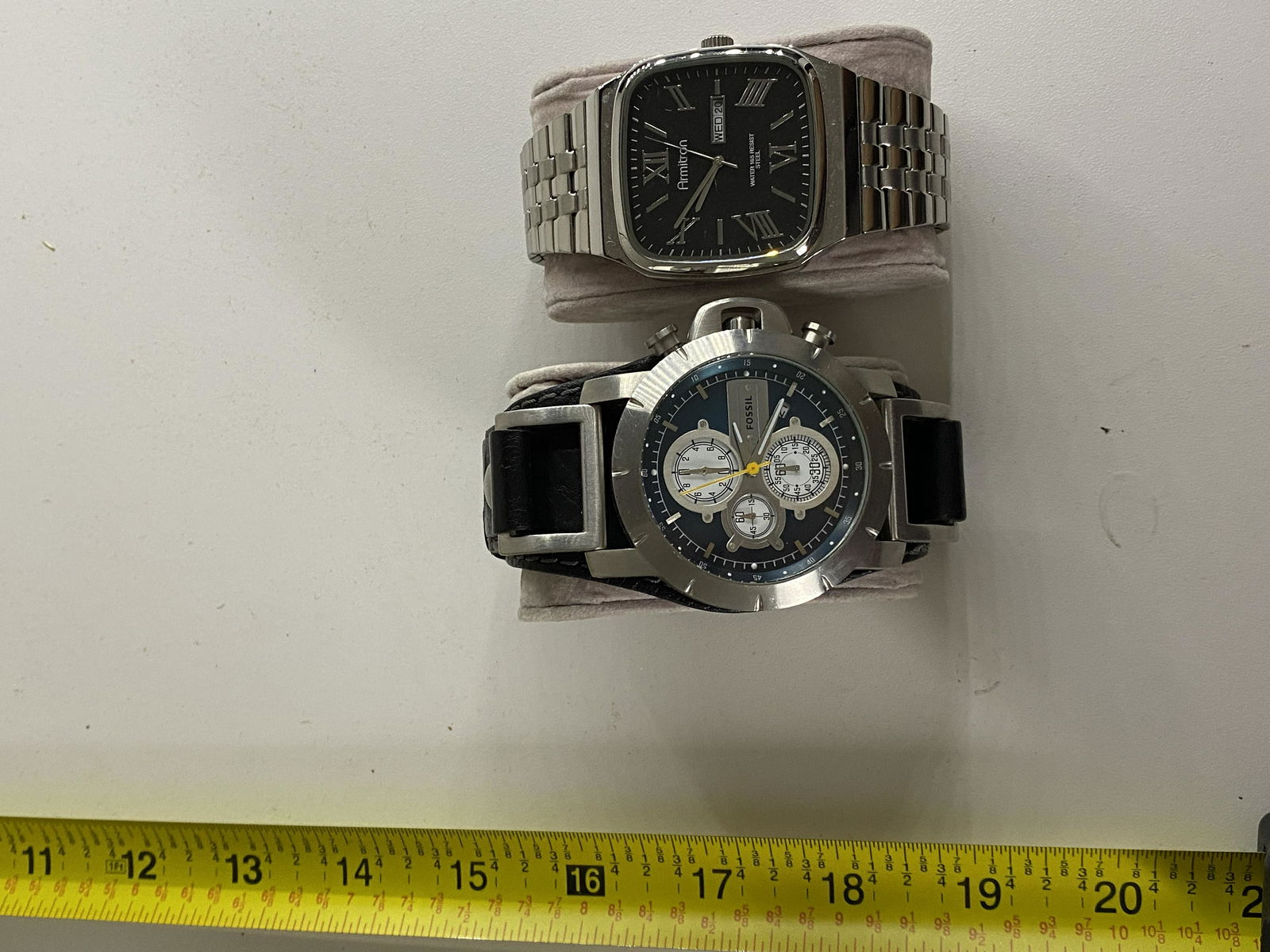 HANDSOME LOT OF MENS FOSSIL, ARMITRON WATCHES (1 of 4)