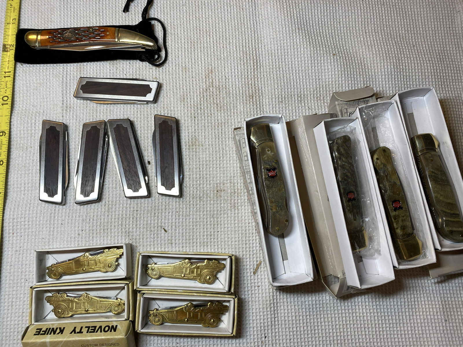 COLLECTION OF OLD VINTAGE POCKET KNIVES (1 of 4)