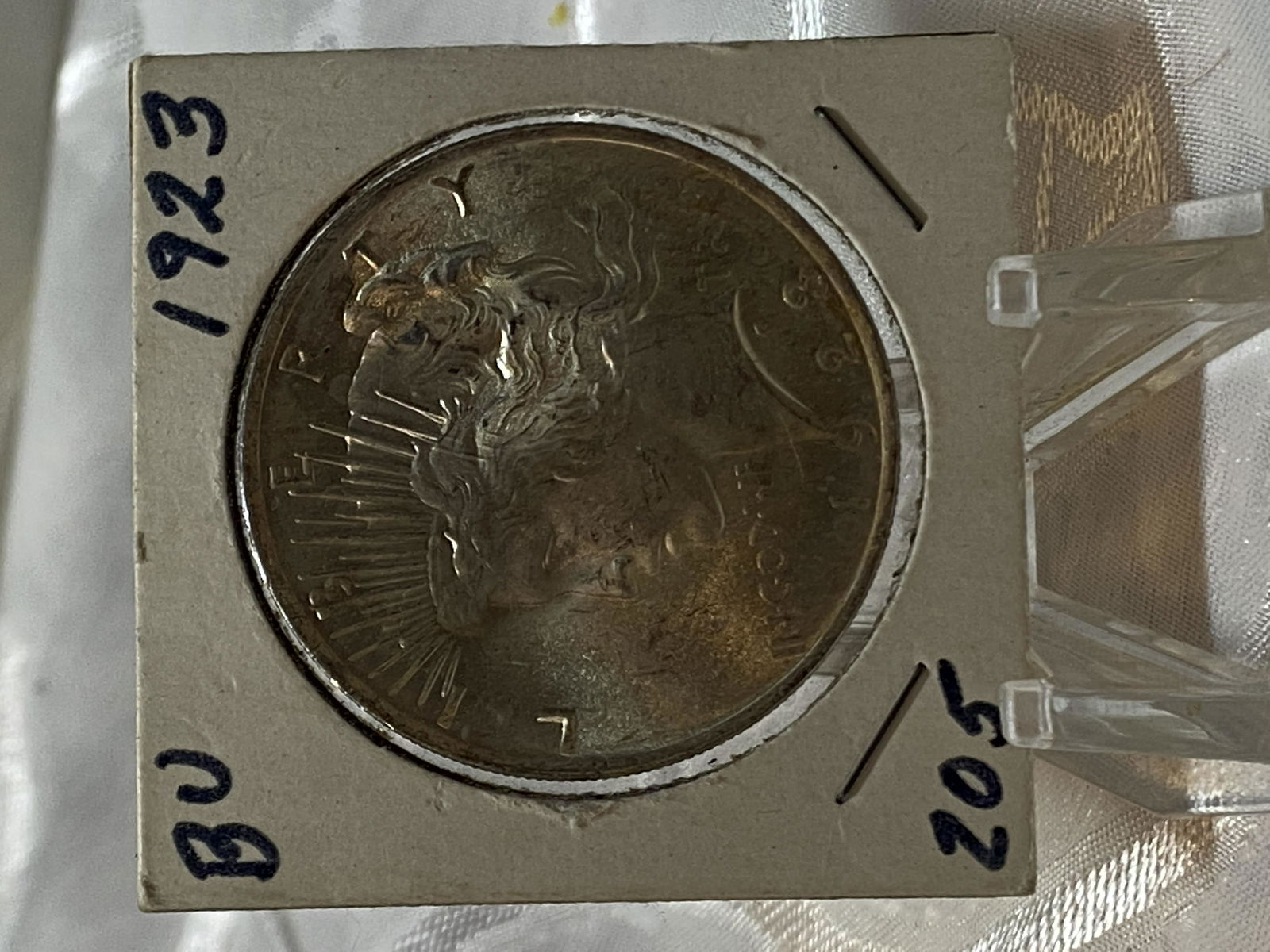 1923 BU SILVER LIBERTY DOLLAR (1 of 4)