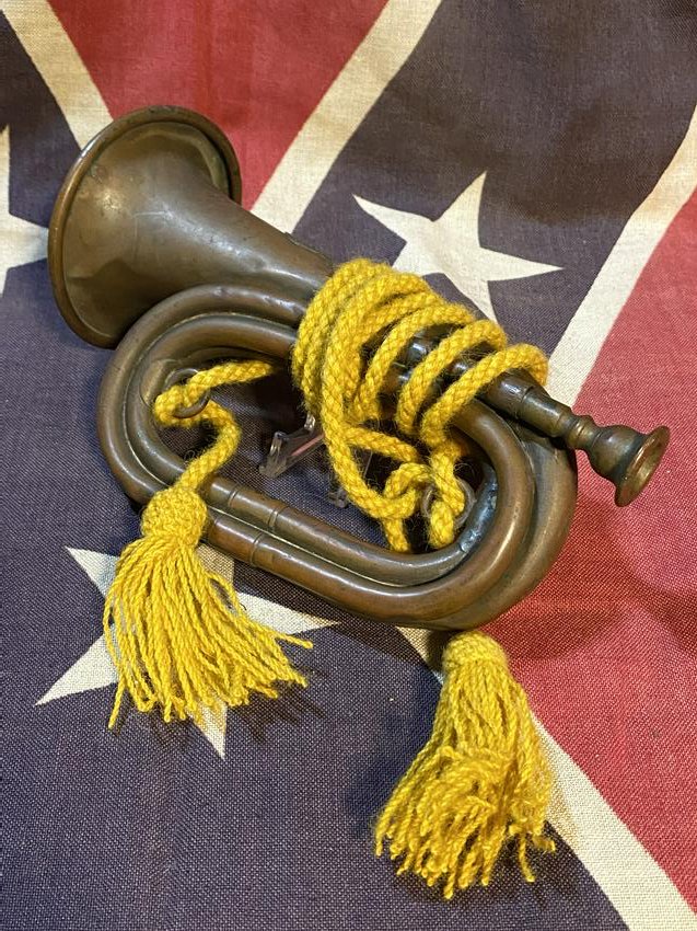 RARE CIVIL CONFEDERATE BUGLE - WM. H. HORSTMANN: RARE CIVIL CONFEDERATE BUGLE - WM. H. HORSTMANN COMPANY, PHILADELPHIA. IN EXCELLENT OVERALL SHAPE AND CONDITION WITH A BEAUTIFUL OVERALL PATINA. HAS MAKER MARKS WM. H. HORSTMANN COMPANY, PHILADELPHIA.