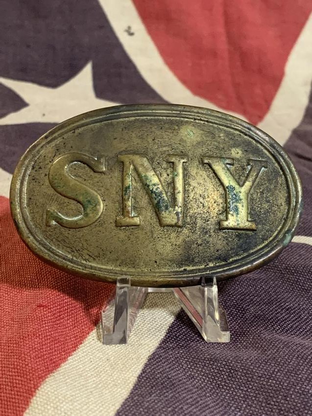 CIVIL WAR SNY OFFICERS BELT BUCKLE: CIVIL WAR SNY OFFICERS BELT BUCKLE. IN EXCELLENT OVERALL SHAPE AND CONDITION WITH A BEAUTIFUL OVERALL PATINA. THIS BELT BUCKLE HAS A GREAT LOOK TO IT WITH EXCELLENT OVERALL EYE APPEAL. READY TO GO IN 