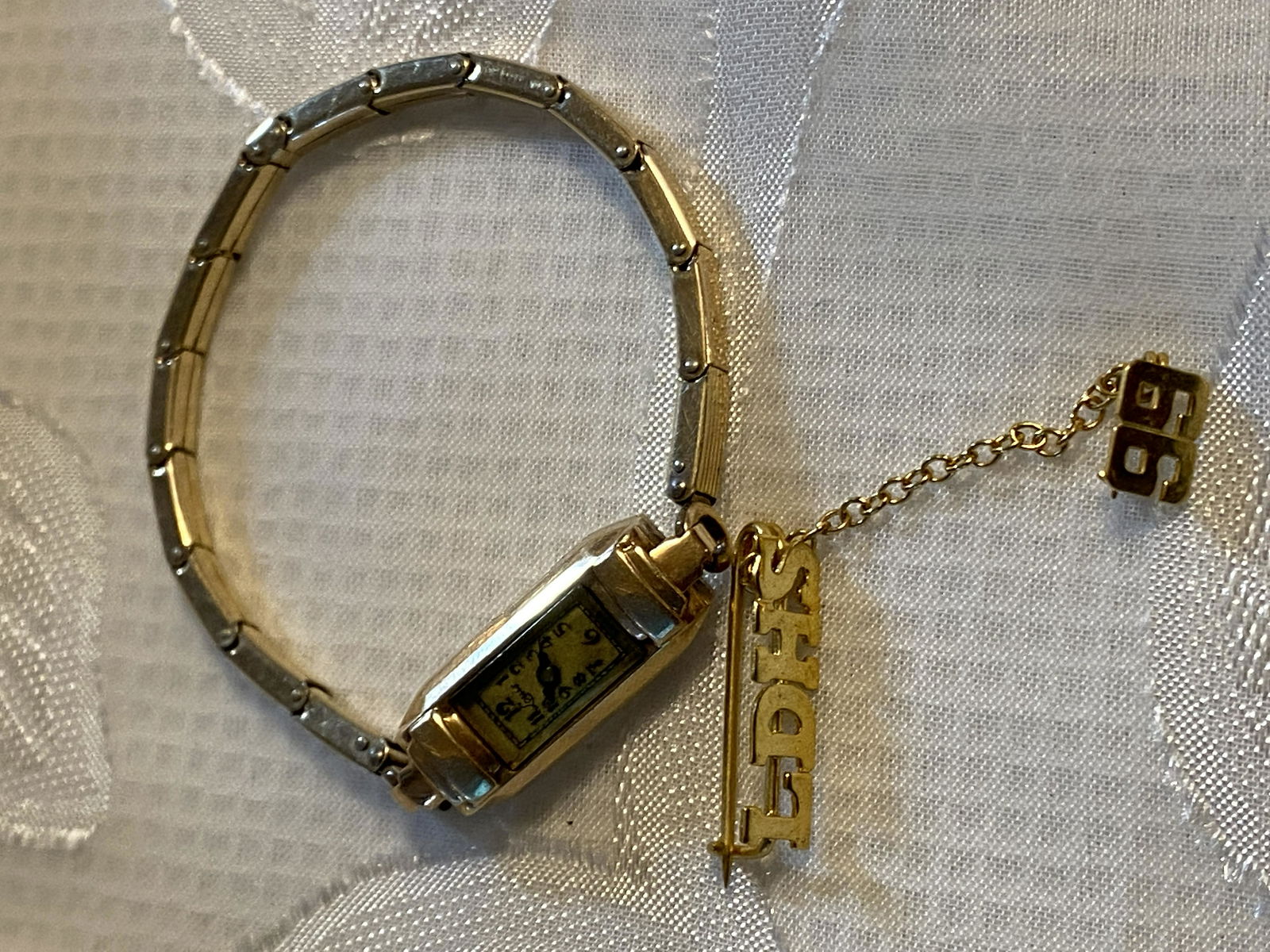 ANTIQUE LOUIS 14K GOLD WATCH & PINS (1 of 4)