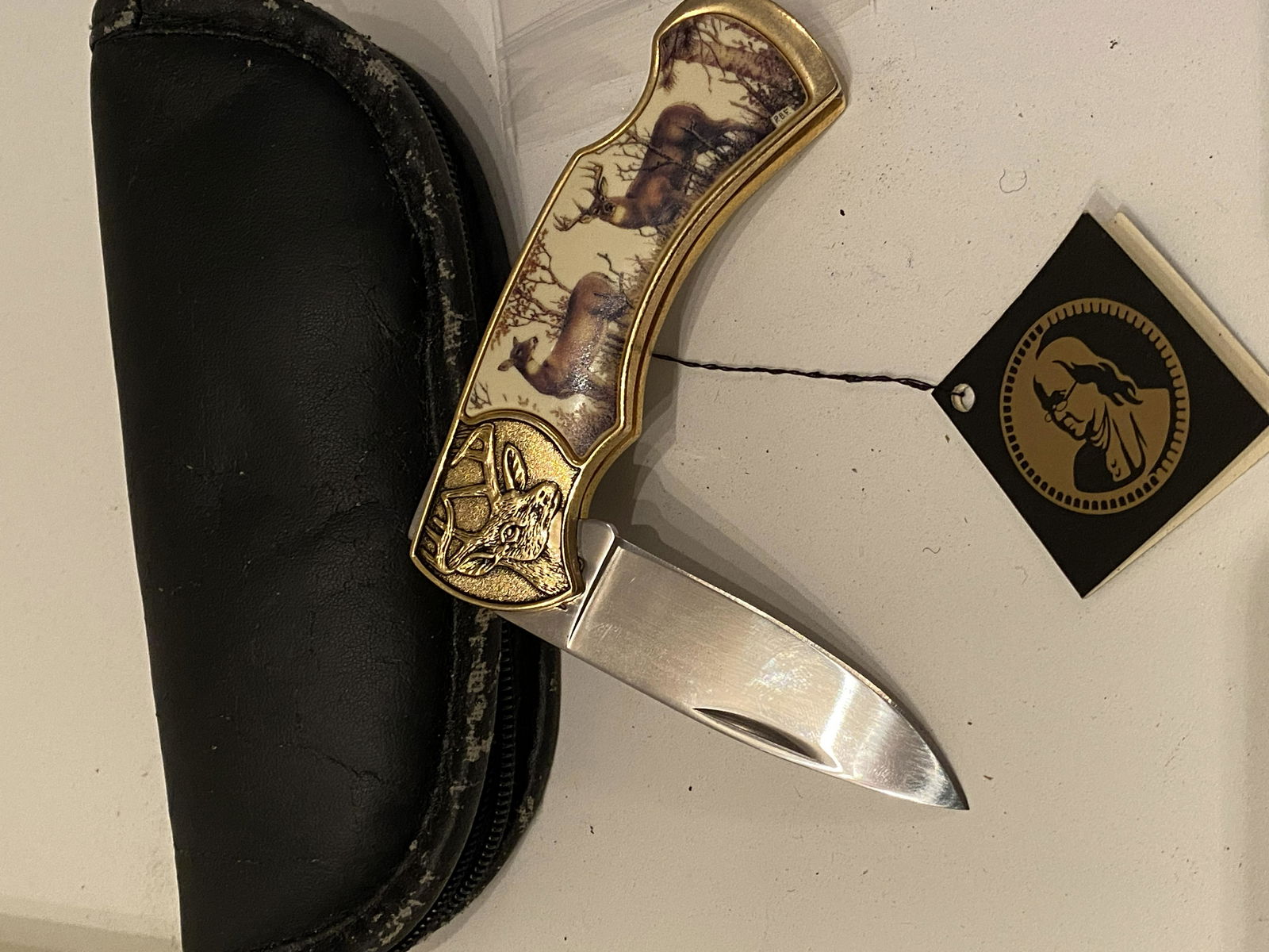 FRANKLIN MINT COLLECTIBLE SCENIC DEER POCKET KNIFE (1 of 4)