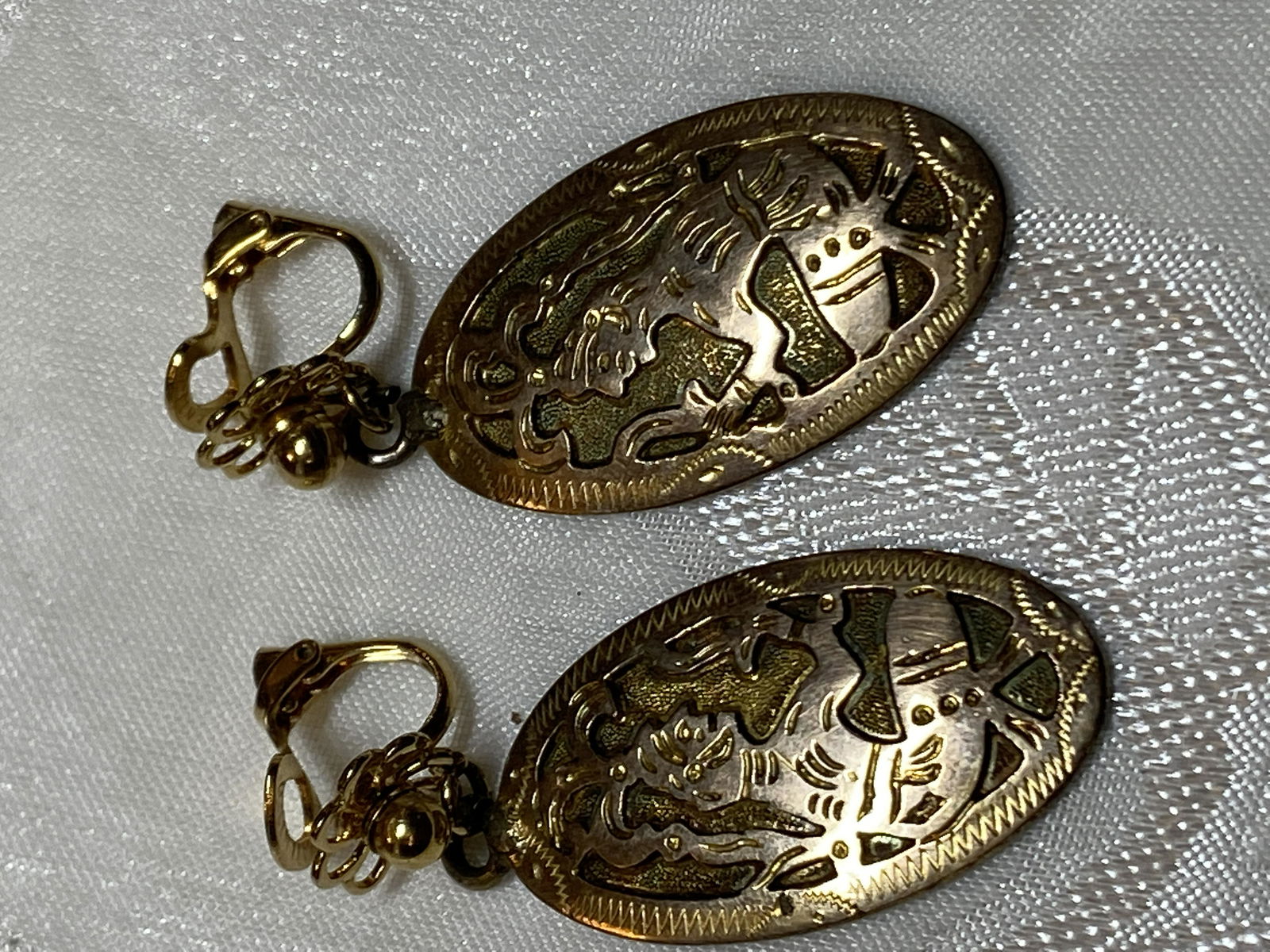 ANTIQUE 800 SILVER VICTORIAN EARRINGS (1 of 3)