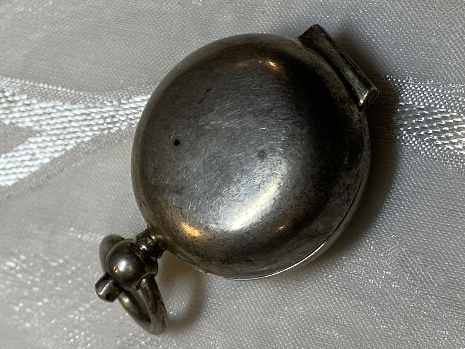 ANTIQUE STERLING SILVER COIN CASE WATCH FOB (1 of 4)