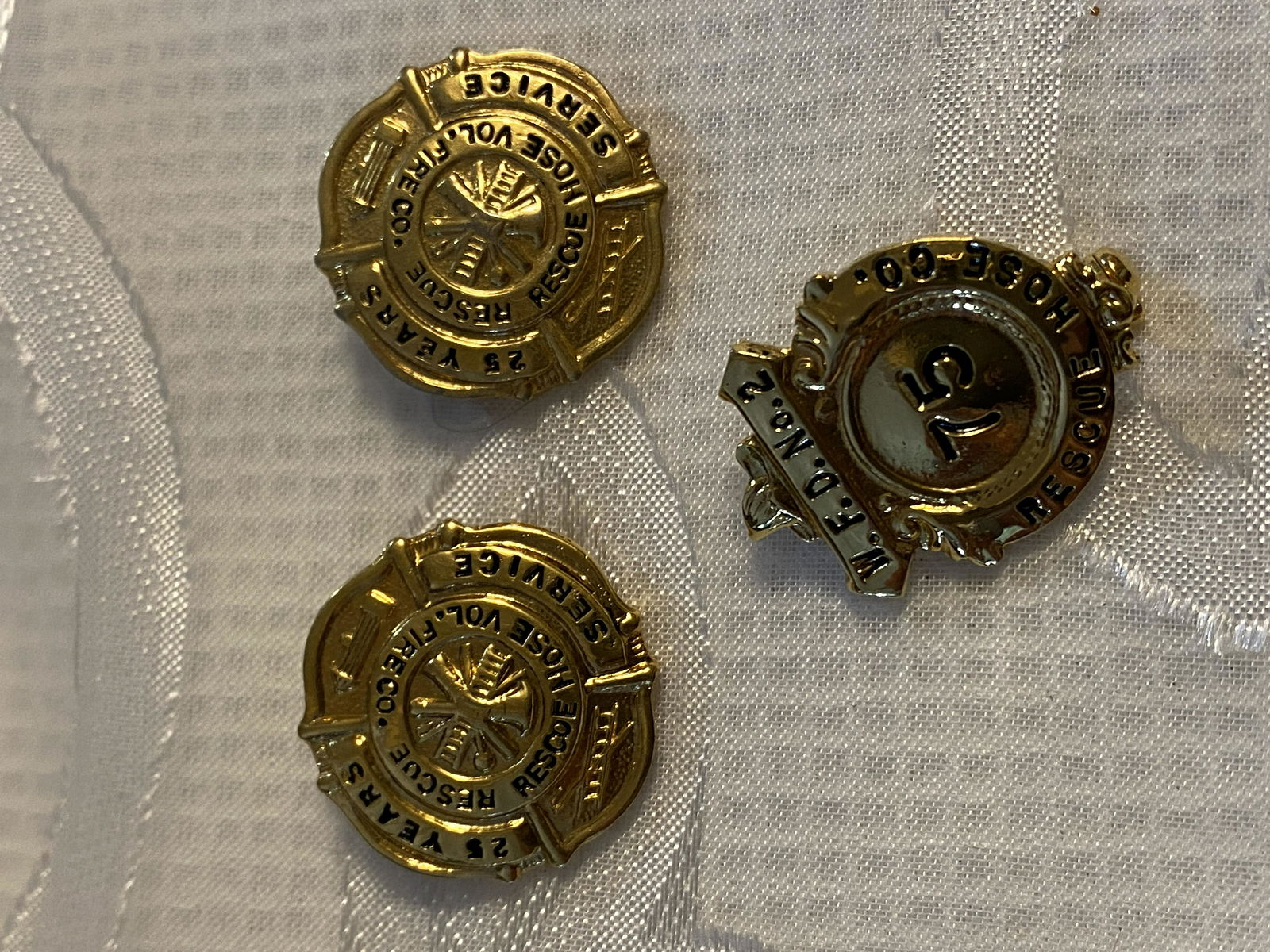 LOT OF (3) VINTAGE FIRE DEPT. BADGES (1 of 4)