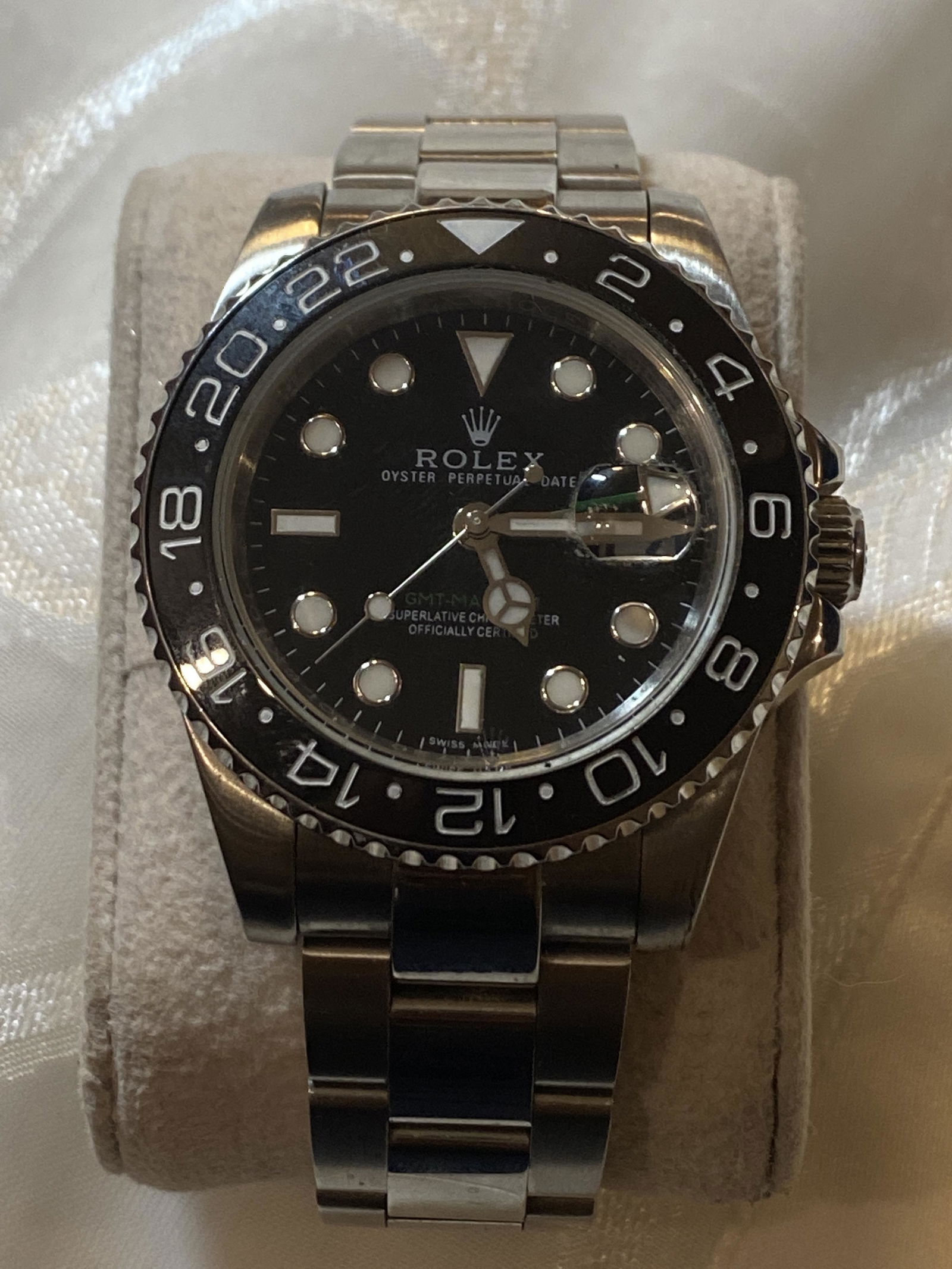 ROLEX GMT MASTER HOMAGE WATCH - READ DESCRIPTION: ROLEX GMT MASTER HOMAGE WATCH. IN GOOD OVERALL SHAPE AND CONDTION. HAS A HIGH GRADE MOVEMENT. THIS WATCH IS A HOMAGE - CUSTOM MADE TO LOOK LIKE A GENUINE ROLEX GMT MASTER. CANNOT TELL THE DIFFERENCE.