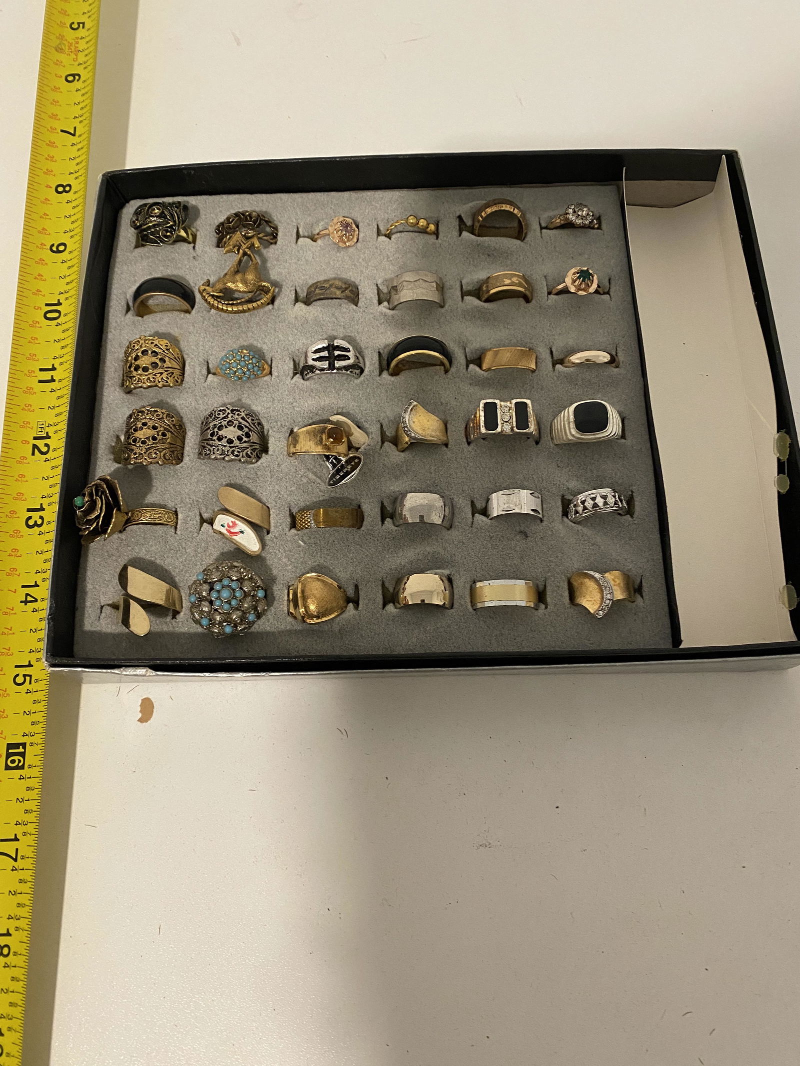 LOT OF (36) SILVER/GOLD RINGS - HIGH GRADE RINGS: LOT OF (36) SILVER/GOLD RINGS - HIGH GRADE RINGS. SOLD AS A LOT! ALL FOR ONE MONEY! PLEASE VIEW ALL DETAILED PICTURES.