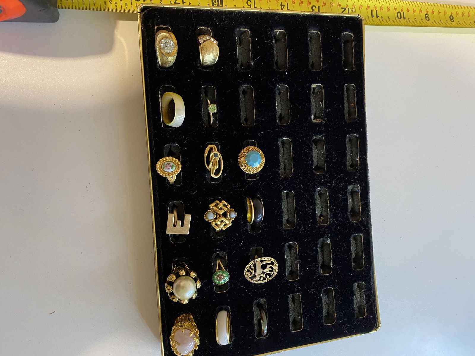 LOT OF (16) GOLD/SILVER RINGS - HIGH GRADE: LOT OF (16) GOLD/SILVER RINGS - HIGH GRADE