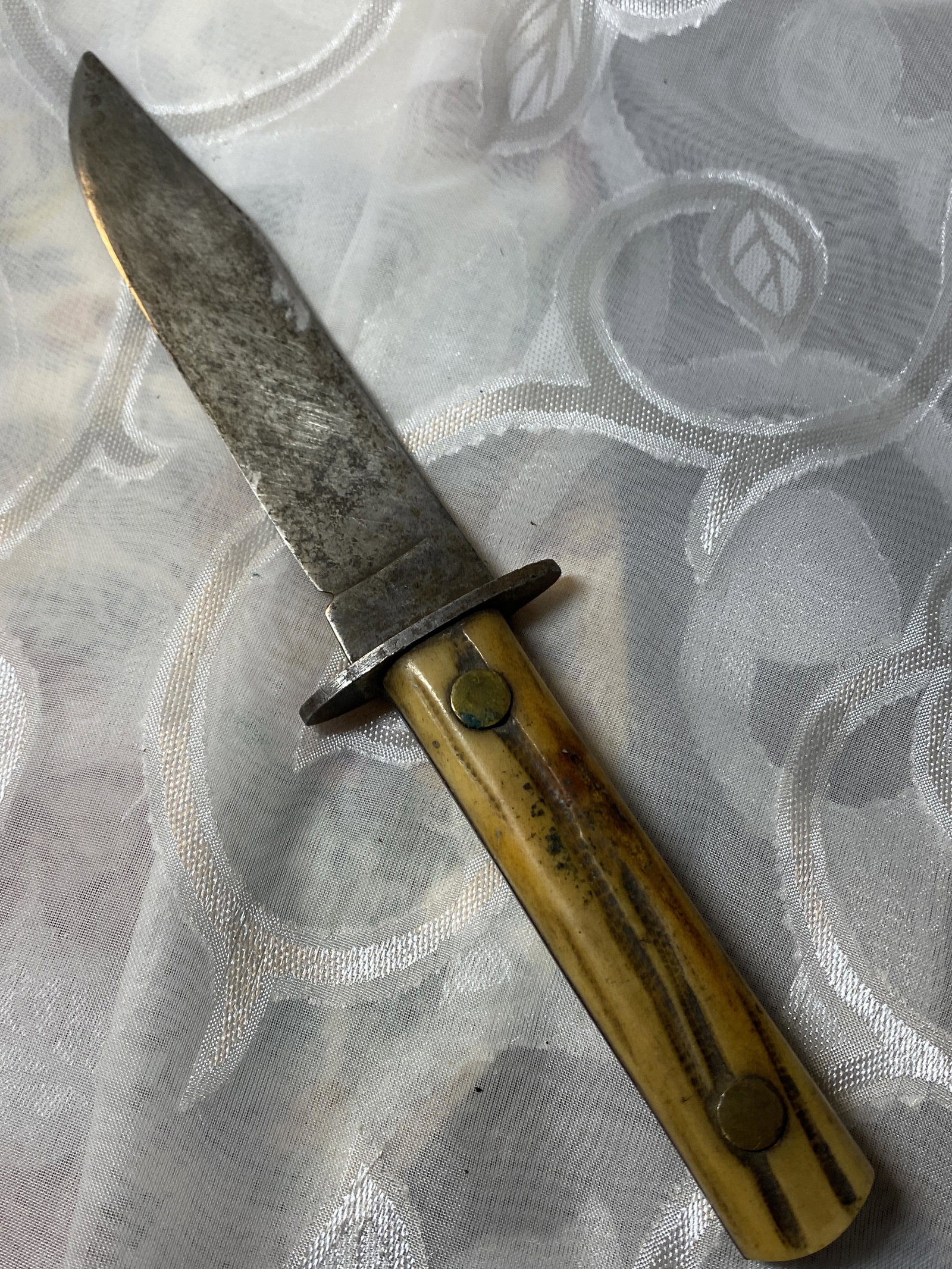 MUSEUM CIVIL WAR CONFEDERATE OFFICERS BOOT KNIFE: MUSEUM CIVIL WAR CONFEDERATE OFFICERS BOOT KNIFE. IN EXCELLENT OVERALL SHAPE AND CONDITION WITH A BEAUTIFUL OVERALL PATINA. THIS KNIFE HAS SEEN A TON OF ACTION. PLEASE VIEW ALL DETAILED PICTURES. WAS 