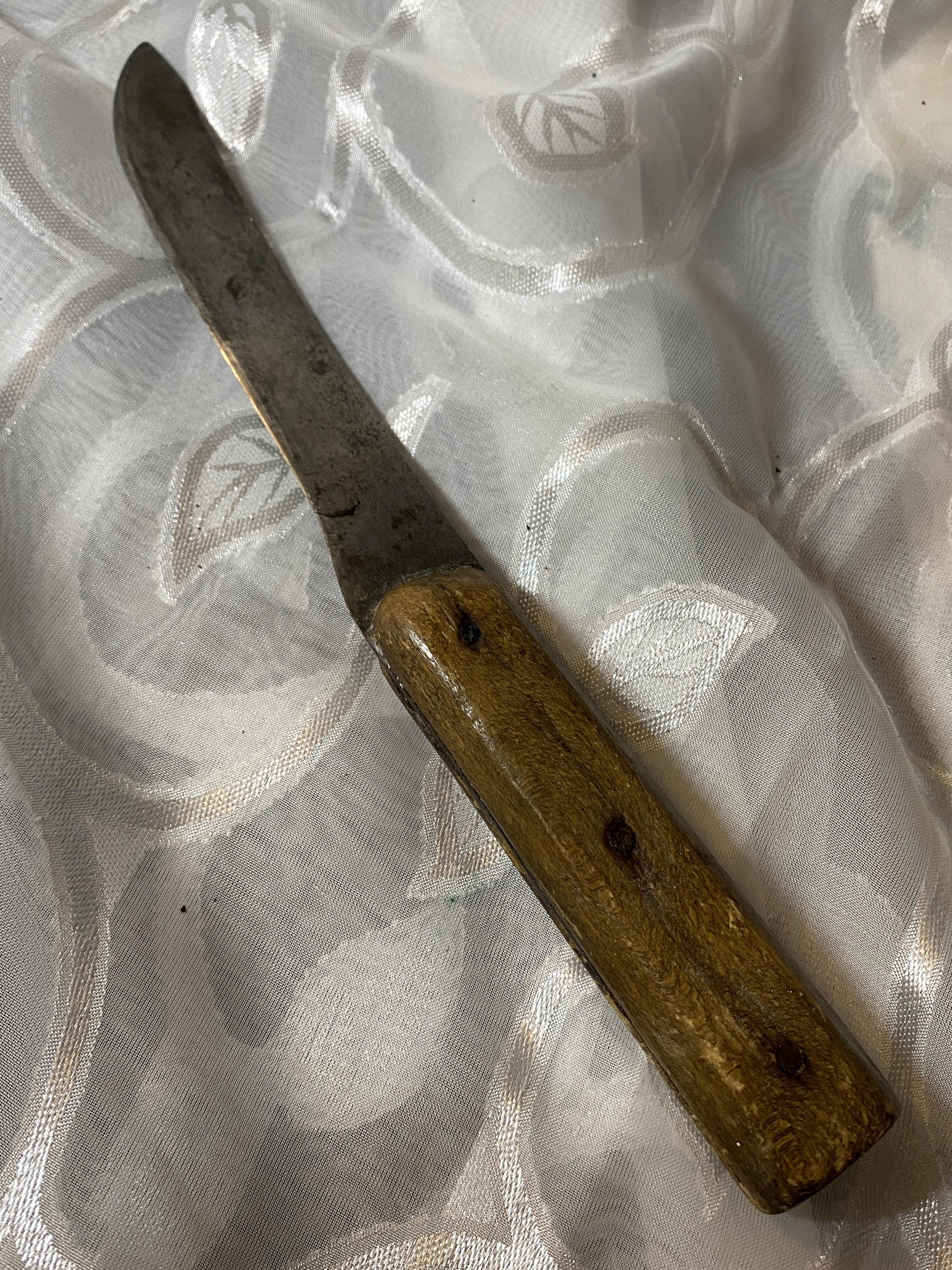 RARE CIVIL WAR CONFEDERATE OFFICERS BOOT KNIFE: RARE CIVIL WAR CONFEDERATE OFFICERS BOOT KNIFE. IN GOOD OVERALL SHAPE AND CONDITION. ALL HAND-MADE. PLEASE VIEW ALL DETAILED PICTURES. THIS HISTORIC ITEM COMES FROM AND WAS DISPLAYED AT THE NINEPIPES 