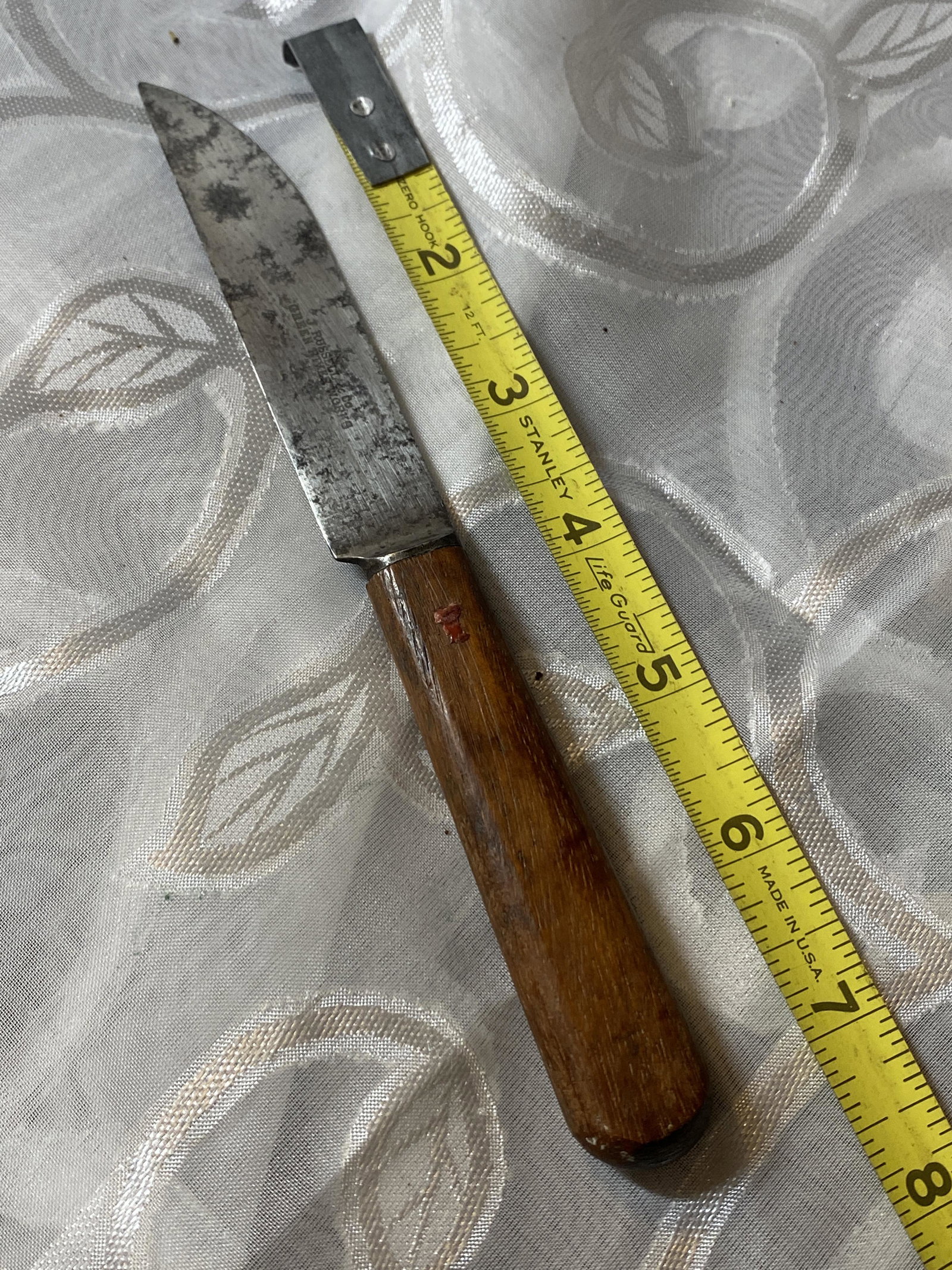 CIVIL WAR J. RUSSELL & CO. WARRIORS BOOT KNIFE: CIVIL WAR J. RUSSELL & CO. WARRIORS BOOT KNIFE. IN GOOD OVERALL SHAPE AND CONDITION. HAS A NICE PATINA THROUGHOUT. A GREAT FIND AND AN EXCELLENT ADDITION TO YOUR COLLECTION. THIS HISTORIC ITEM COMES F