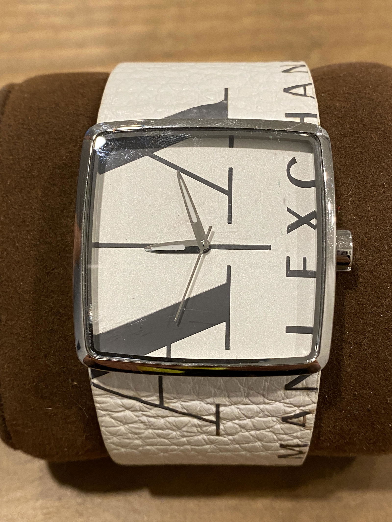 MENS ARMANI EXCHANGE SPORTS WATCH: MENS ARMANI EXCHANGE SPORTS WATCH. A GREAT FIND AND AN EXCELLENT ADDITION TO YOUR COLLECTION.