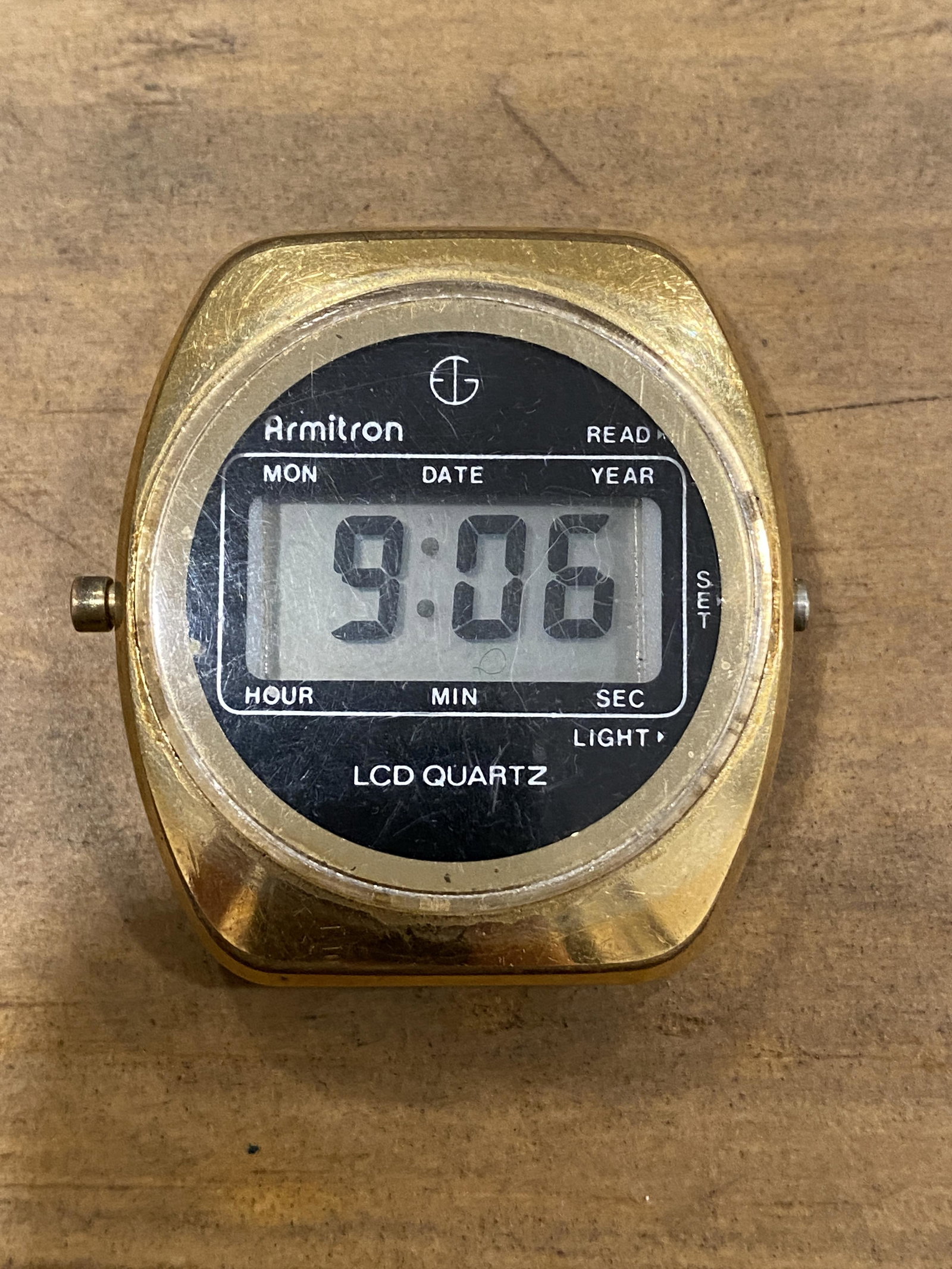 VINTAGE ARMITRON MENS LED WATCH: VINTAGE ARMITRON MENS LED WATCH