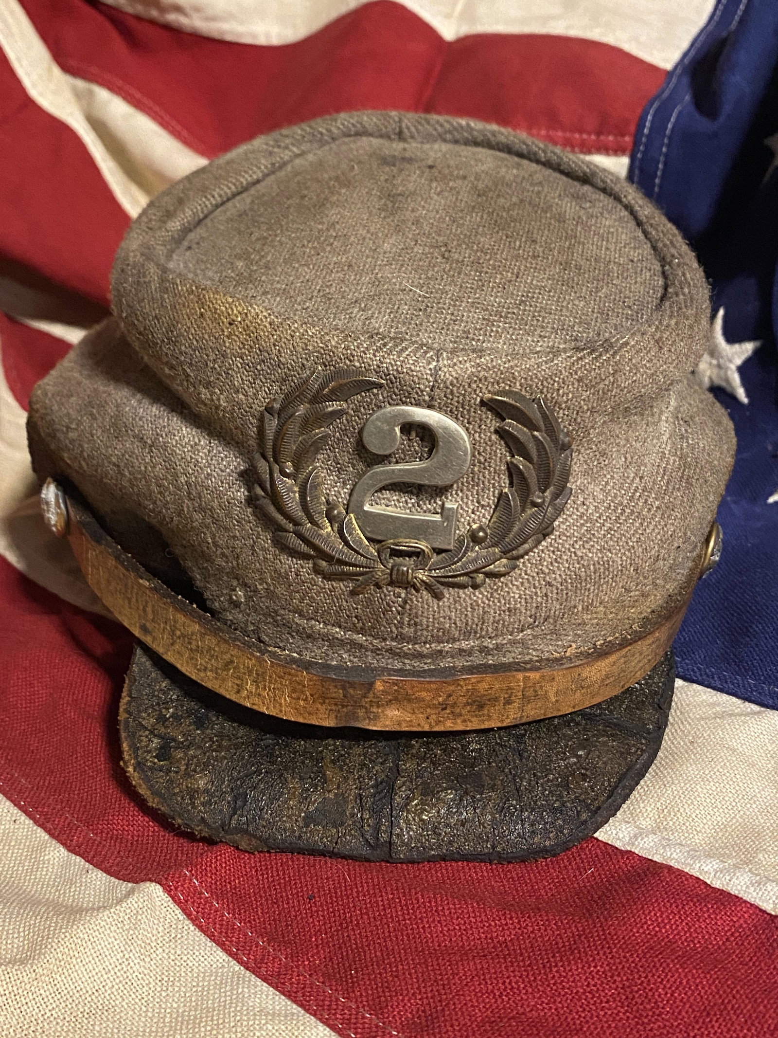 SCARCE CIVIL WAR CONFEDERATE WARRIORS KEPI: SCARCE CIVIL WAR CONFEDERATE WARRIORS KEPI. IN MINT OVERALL SHAPE AND CONDITION. WAS RECENTLY FOUND AT AN ESTATE CLEANOUT. HAS A GREAT LOOK TO IT WITH AN EXCELLENT OVERALL EYE APPEAL. MOST PROBABLY OR
