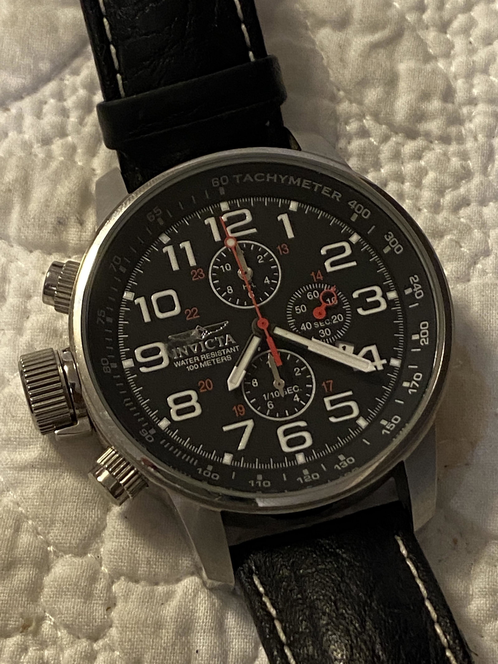 INVICTA FORCE MENS CHRONOGRAPH WRISTWATCH: INVICTA FORCE MENS CHRONOGRAPH WRISTWATCH. IN GOOD OVERALL SHAPE AND CONDITION. A GREAT FIND AND AN EXCELLENT ADDITION TO YOUR COLLECTION.