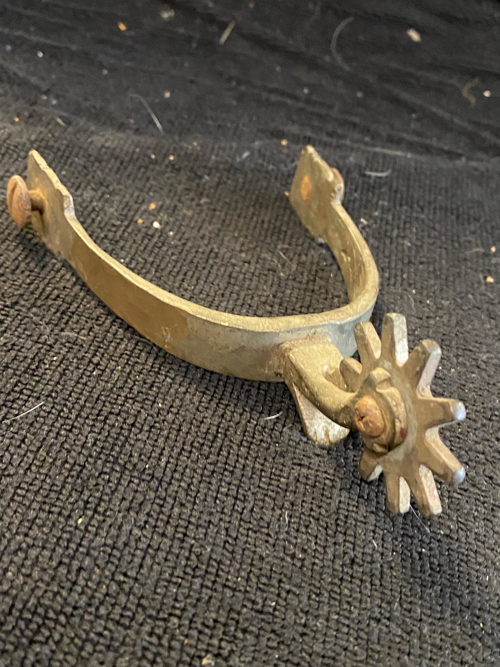 ANTIQUE CIVIL WAR OFFICERS SPUR: ANTIQUE CIVIL WAR OFFICERS SPUR. A GREAT RELIC TO ADD TO YOUR COLLECTION.