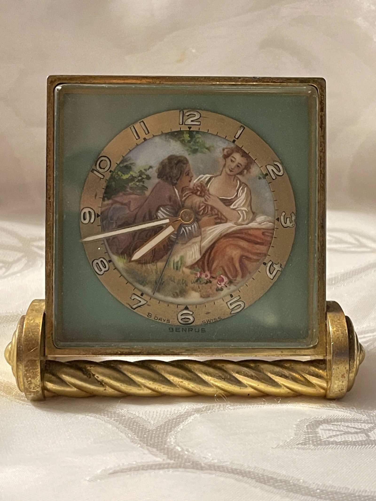 ANTIQUE BENRUS VICTORIAN MOTIF SWISS DESK CLOCK: ANTIQUE BENRUS VICTORIAN MOTIF SWISS DESK CLOCK. HAS A GREAT LOOK TO IT WITH AN EXCELLENT OVERALL EYE APPEAL. PLEASE VIEW ALL DETAILED PICTURES. A GREAT FIND AND AN EXCELLENT ADDITION TO YOUR COLLECTI