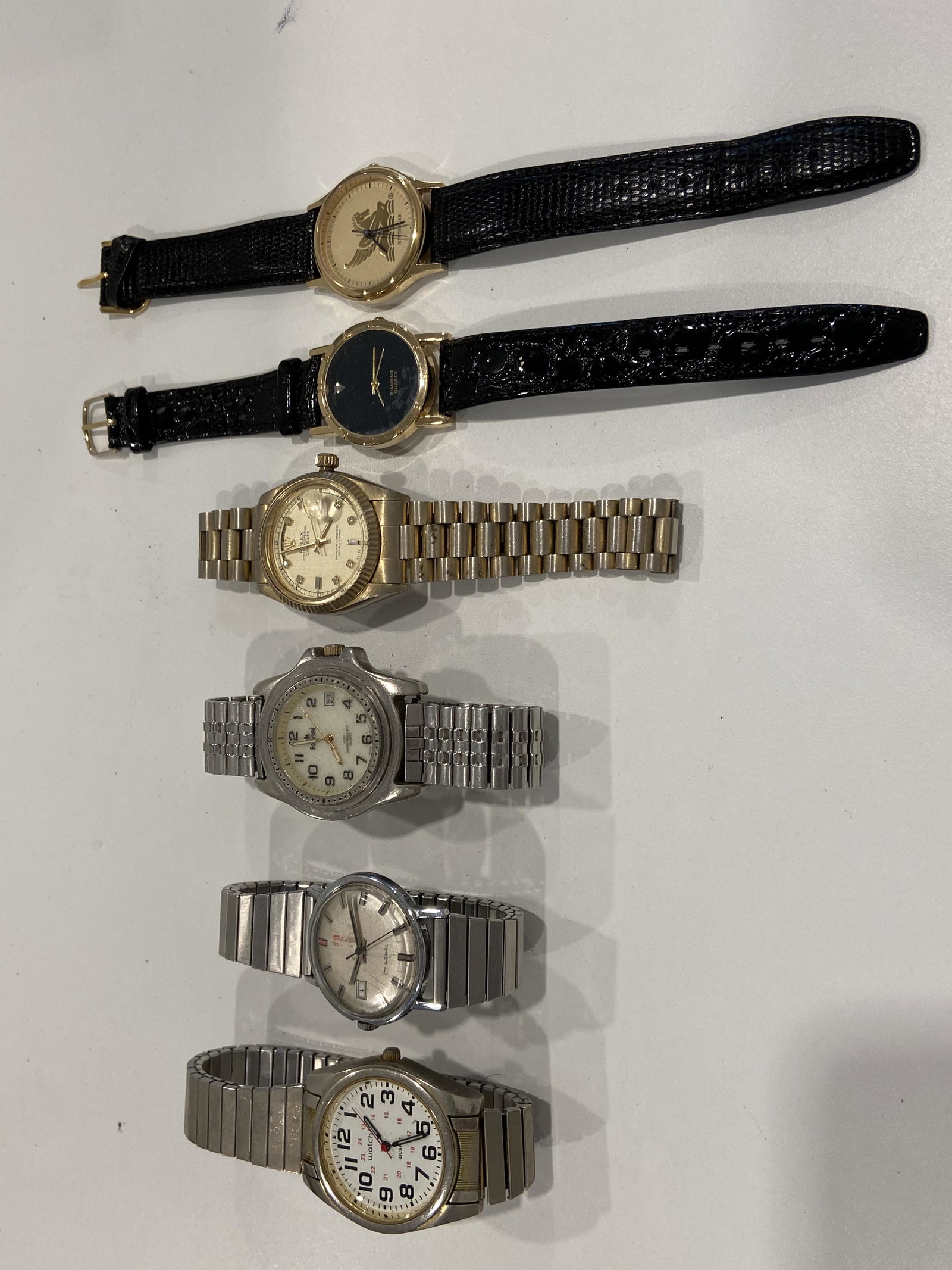 HIGH GRADE LOT OF (6) ESTATE WATCHES: HIGH GRADE LOT OF (6) ESTATE WATCHES. SOLD A S A LOT. ALL FOR ONE MONEY.