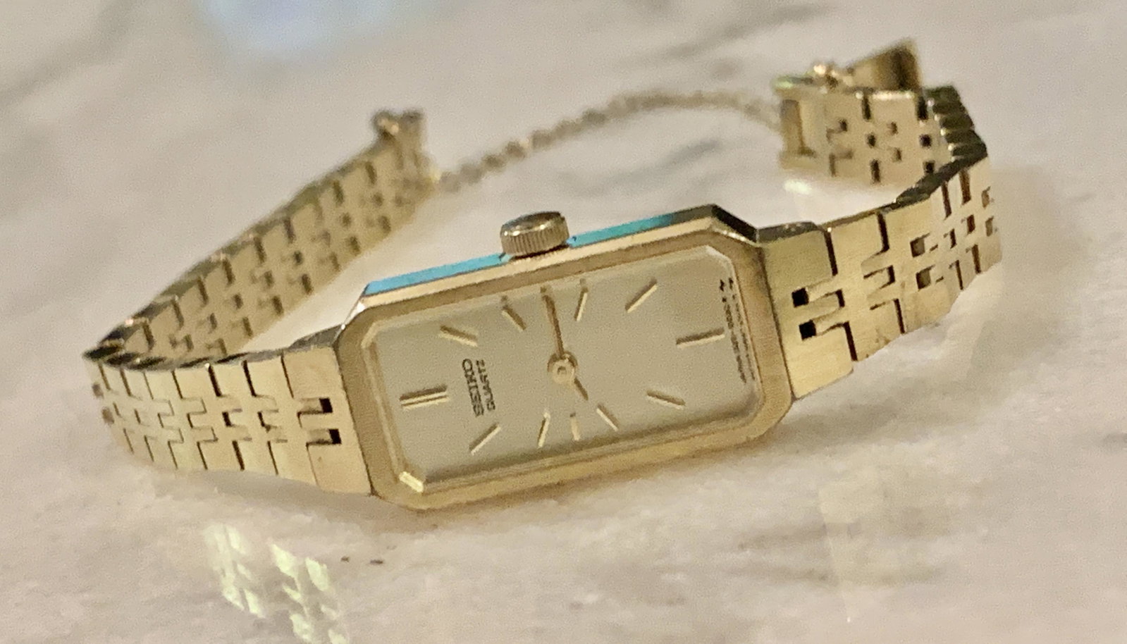 VINTAGE SEIKO LADIES COCKTAIL WATCH: VINTAGE SEIKO LADIES COCKTAIL WATCH