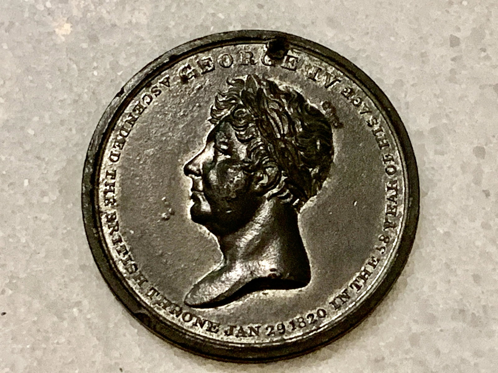 ANTIQUE DATED 1820 GEORGE IV BRITISH MEDALLION COIN: ANTIQUE DATED 1820 GEORGE IV BRITISH MEDALLION COIN
