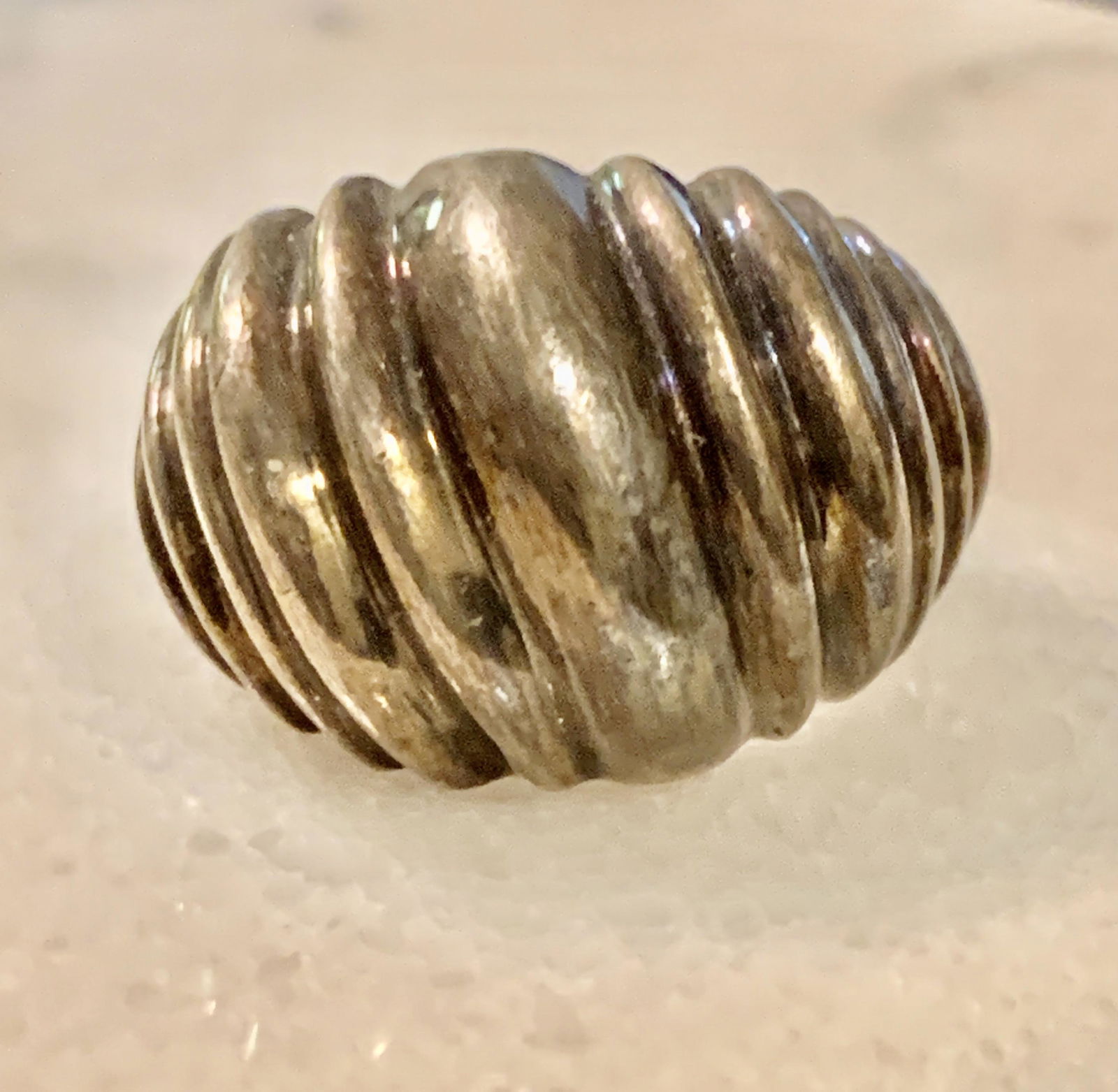 STERLING SILVER LADIES DOME RING (1 of 3)