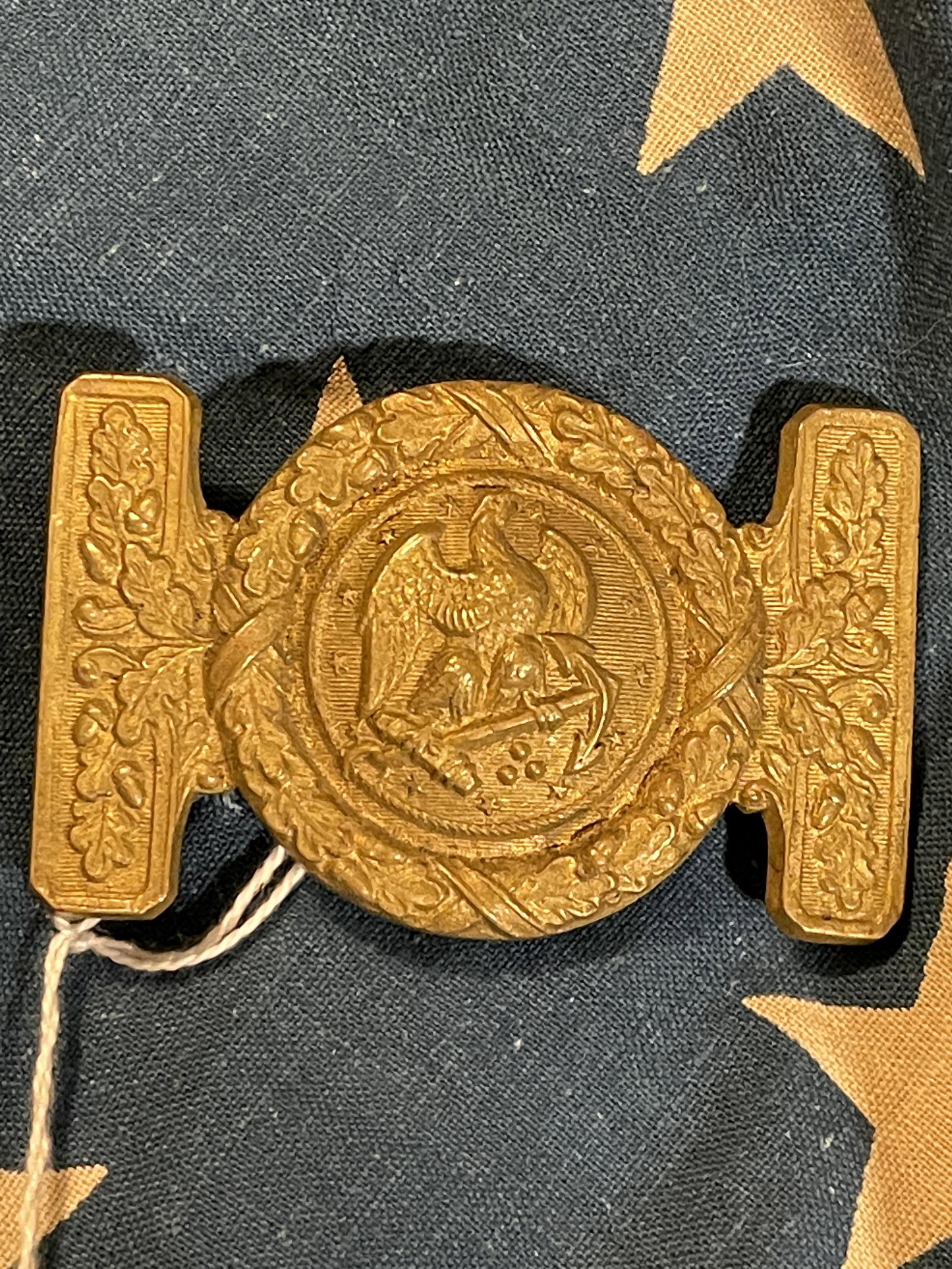 RARE CIVIL WAR CONFEDERATE NAVY BELT BUCKLE: RARE CIVIL WAR CONFEDERATE NAVY BELT BUCKLE. IN GOOD OVERALL SHAPE AND CONDITION. A GREAT FIND AND AN EXCELLENT ADDITION TO YOUR COLLECTION.
